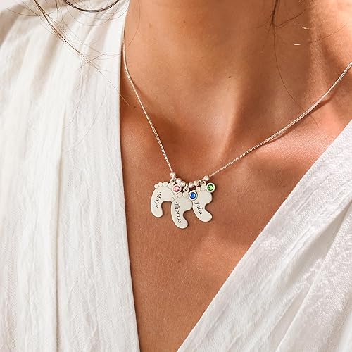 Miniatura 8 de MYKA - Collar con colgante de pies de bebé grabado en plata de ley chapado en oro y oro rosa piedra de nacimiento con nombres personalizados joyería