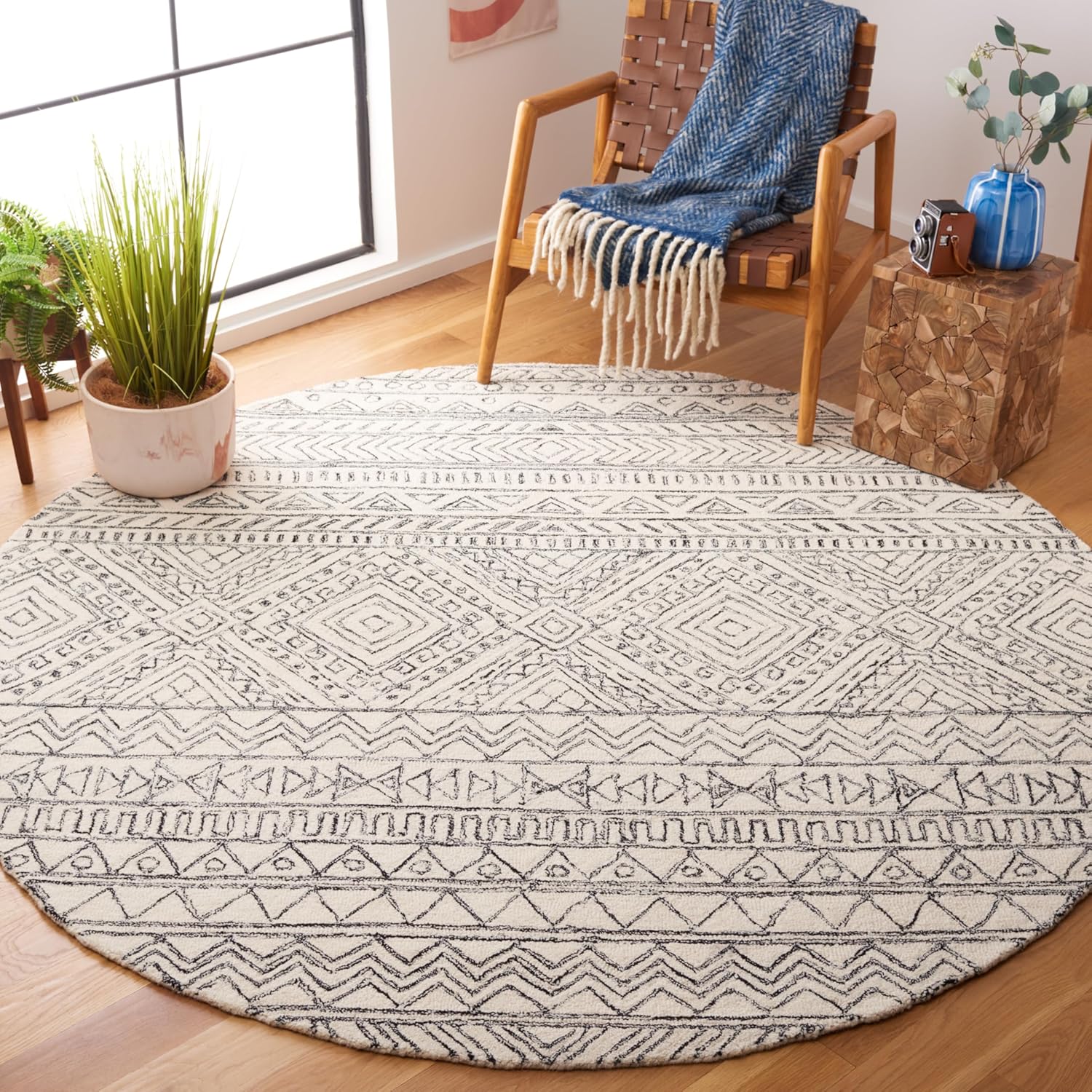SAFAVIEH Aspen Collection 10' x 14' Ivory/Black APN821A Handmade Boho Wool Living Room Dining Bedroom Area Rug