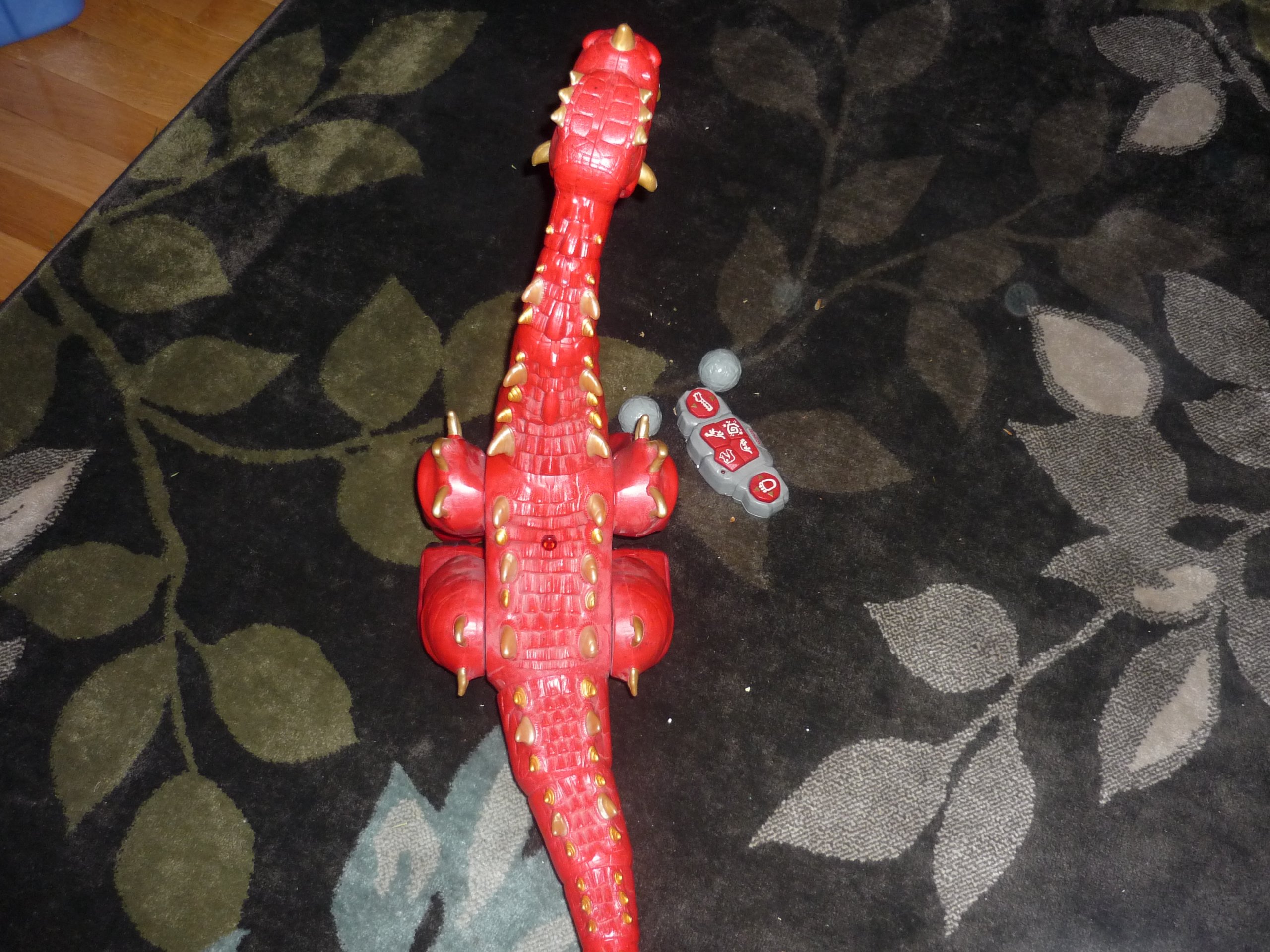 19+ spike dinosaur toy SafeeraGuled