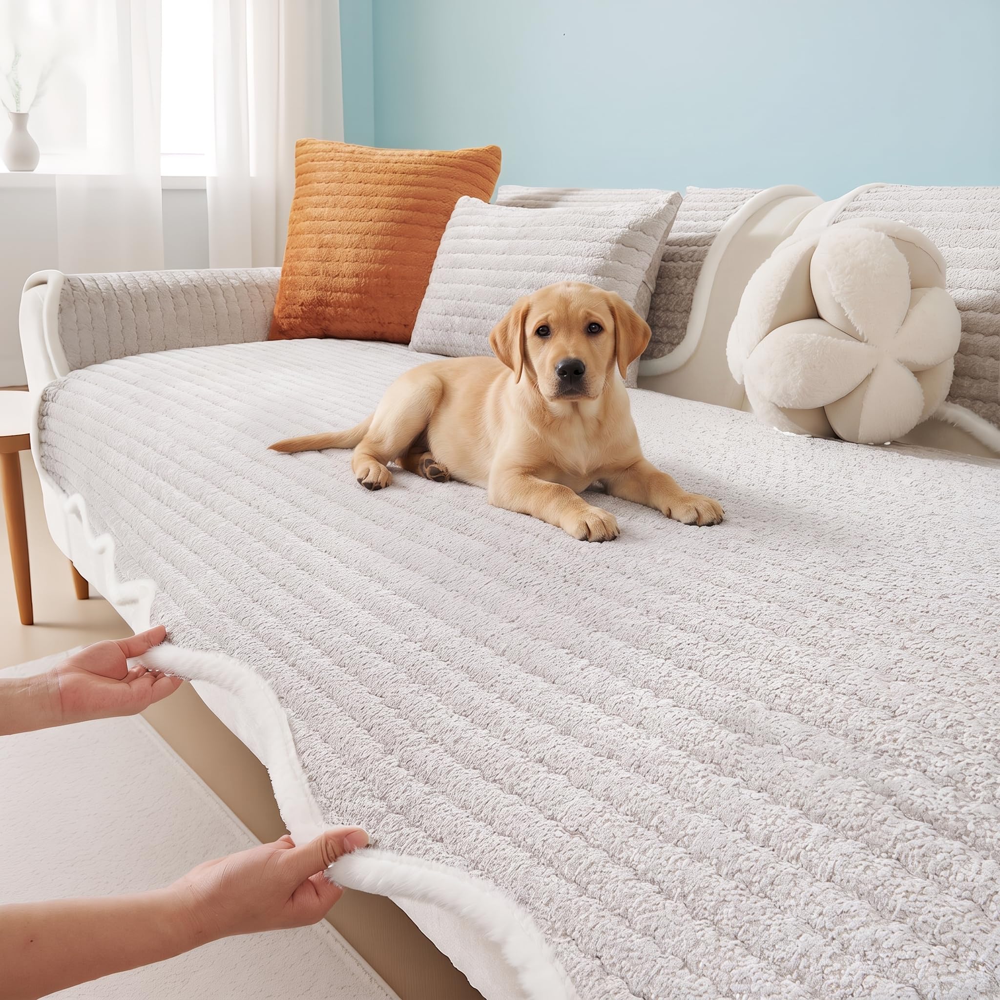 LiveGo Non-Slip Dog Sofa Cover, Washable Milk Velvet Sofa Protector