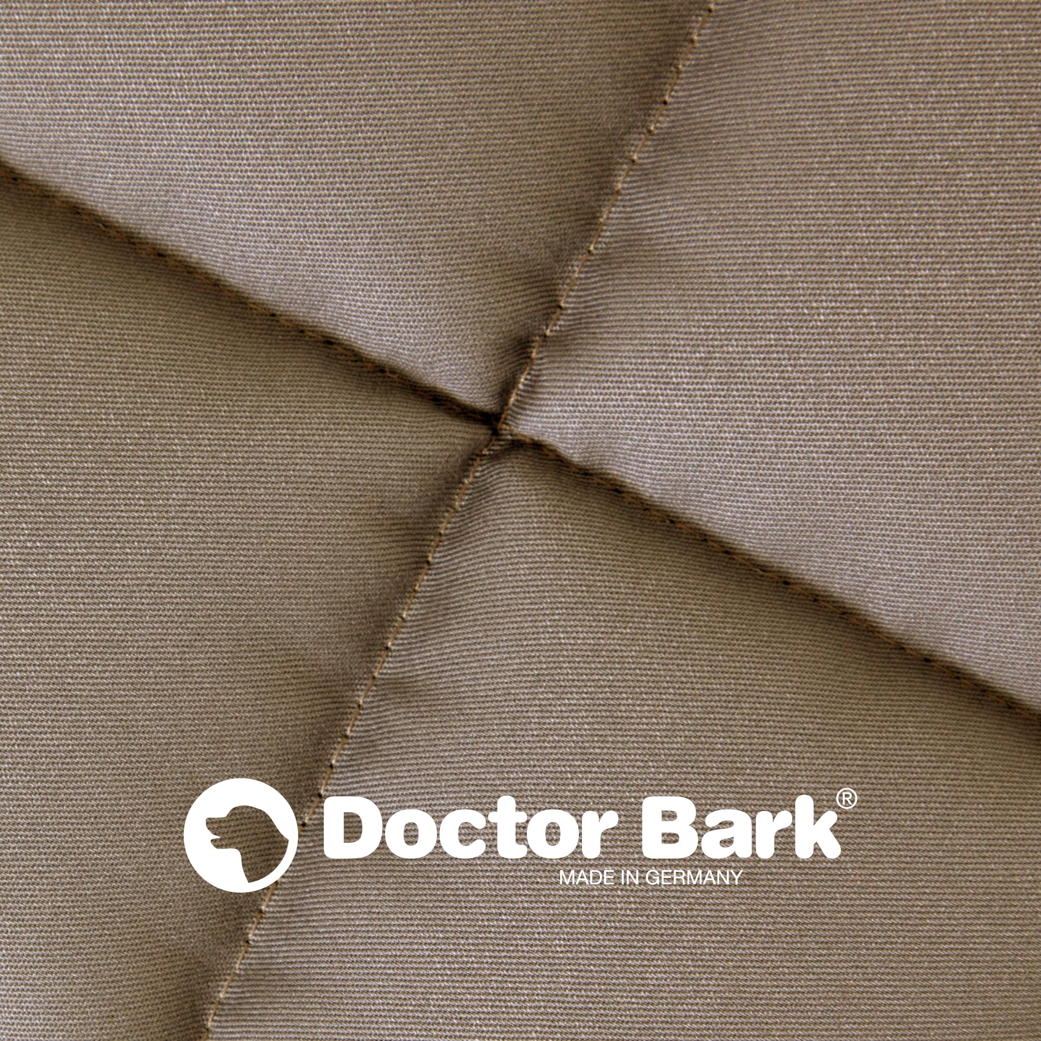 Doctor Bark Manta para Perros, Suave, Perros medianos, Resistente, para Interior y Exterior, Lavable hasta 95 °C (Talla M, marrón Dorado)