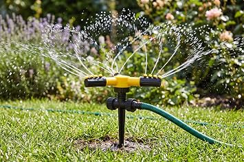 Orret Home Bahçe Fıskiyesi 1/2 Hortum Uyumlu – Toprağa Batırılabilir veya Standlı Otomatik Su Fıskiyesi, Çim Sulama,360° Döner Sprink Sulama Sistemi Ev Tipi (ASORTİ RENK) (3 Başlıklı Kazık Model)