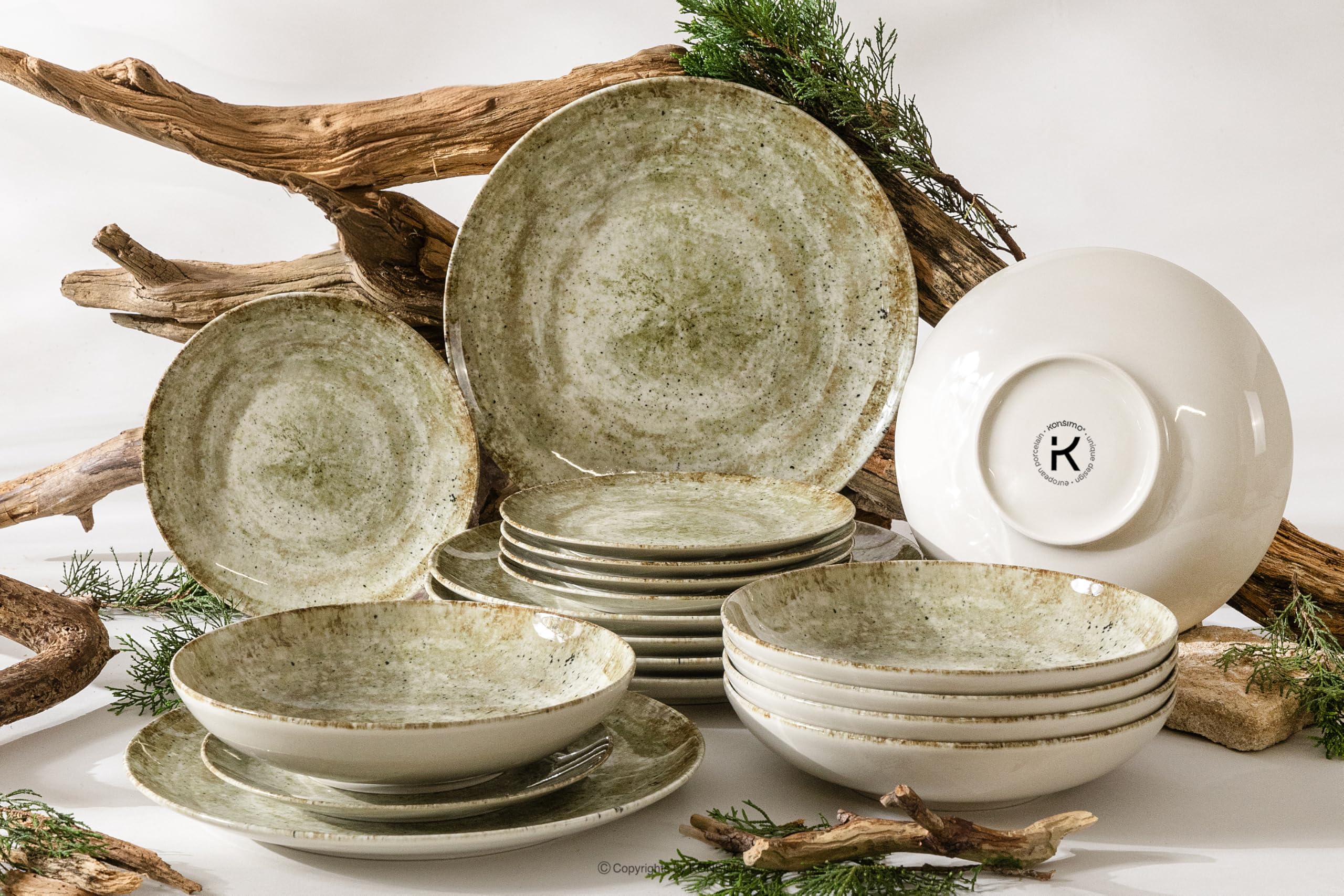 konsimo. Geschirr Set Kombi 6 Personen – Erato Teller Set Modern 18 Teilig – Tafelservice aus Hartporzellan - Service & Geschirrsets - Spülmaschinen - Service Set für Familie - Geschirr - Beige