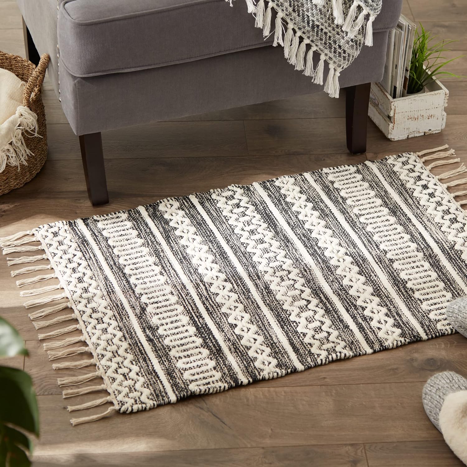 DII Textured Woven Rug Collection Hand-Loomed Shag Printed, 2x3 Ft, Chenille Stripe Black