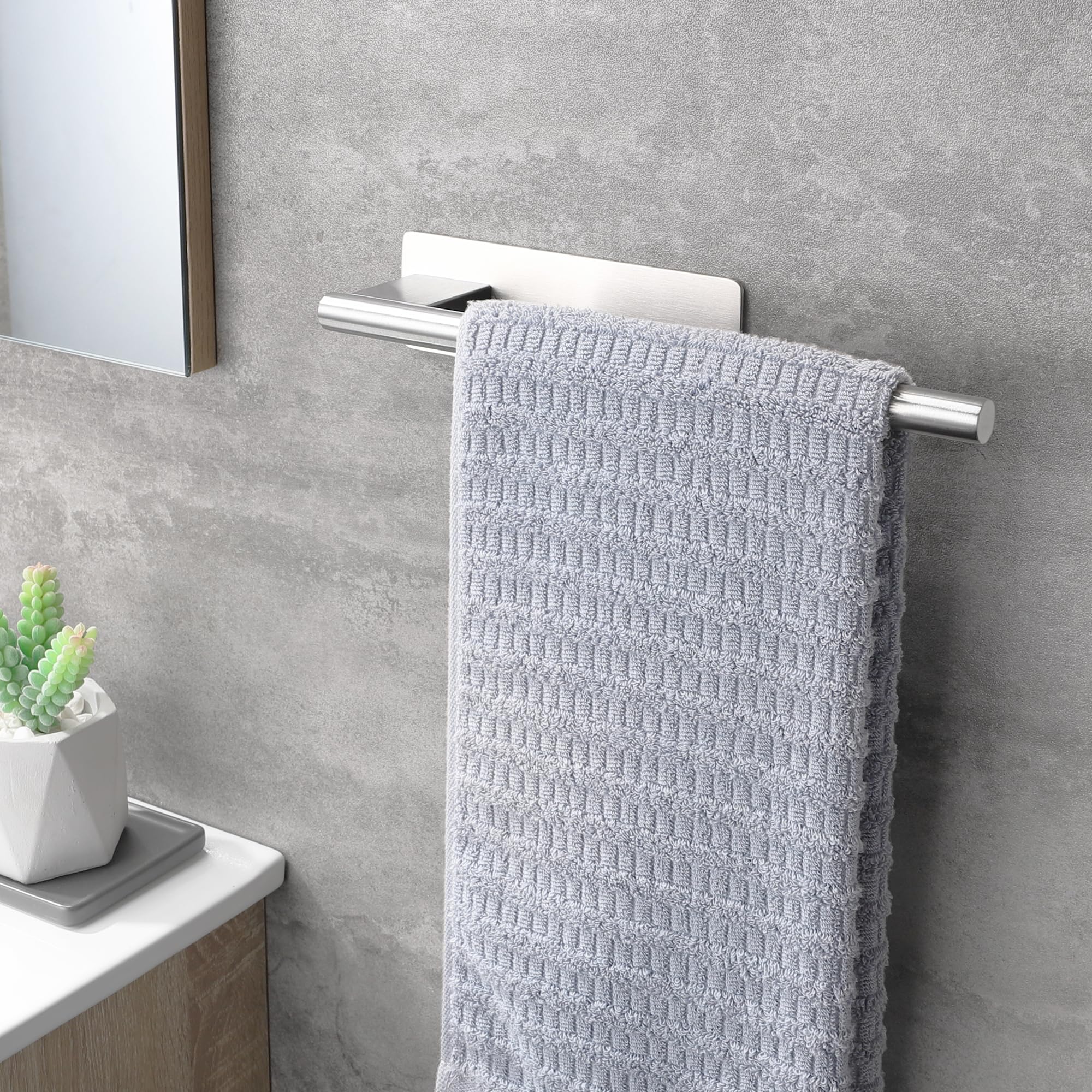 Porta Asciugamani Bagno Adesivo, Portasciugamani Adesivo Bagno, Porta Salviette da parete per Cucina in Acciaio Inox, Argento, 22CM