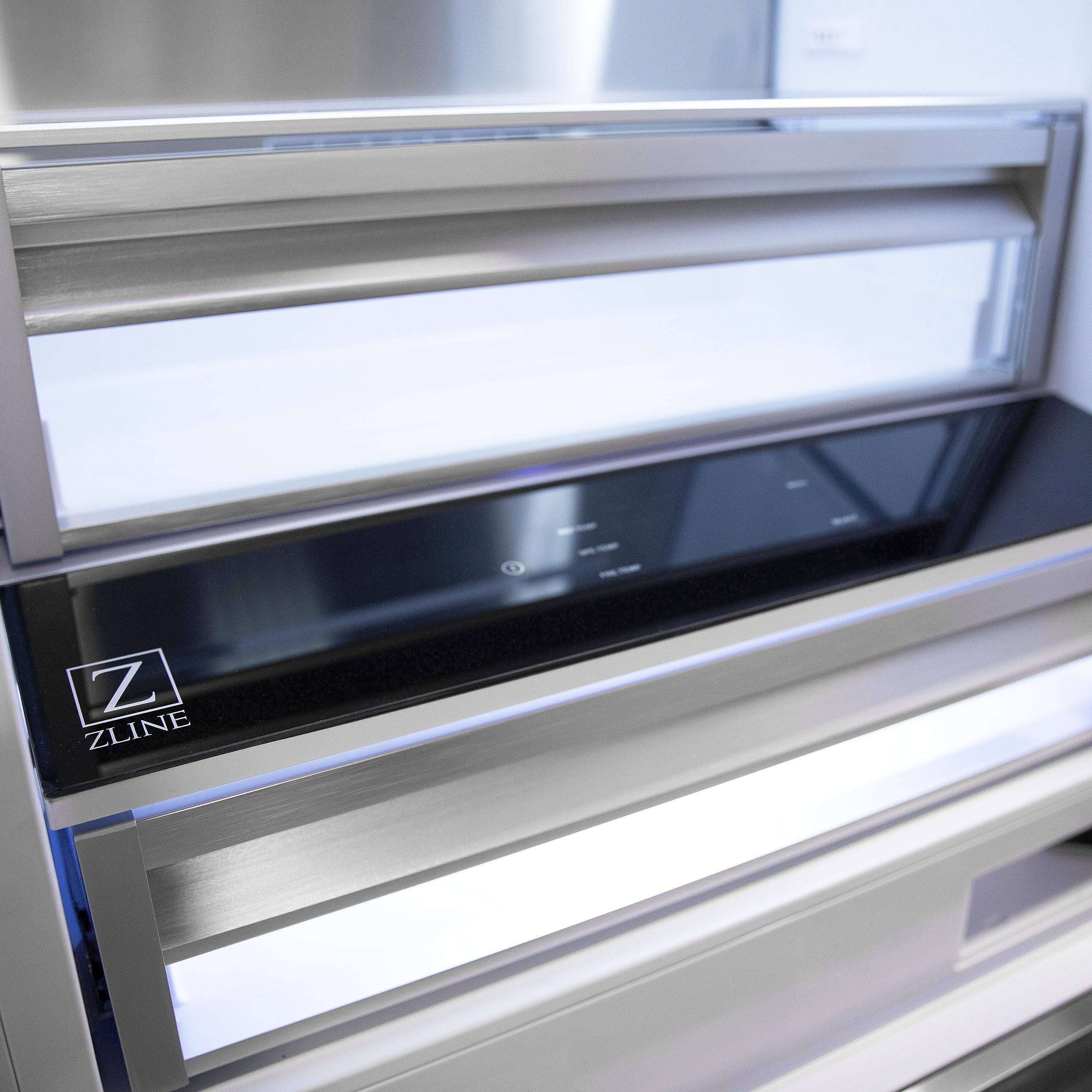 ZLINE Autograph Edition 30 Inches 16.1 Cubic Feet Panel Ready Built-In Bottom Freezer Refrigerator With Water Dispenser And Ice Maker With Champagne Bronze Accents (Rbivz-30-Cb) on Fridge.com - View 5