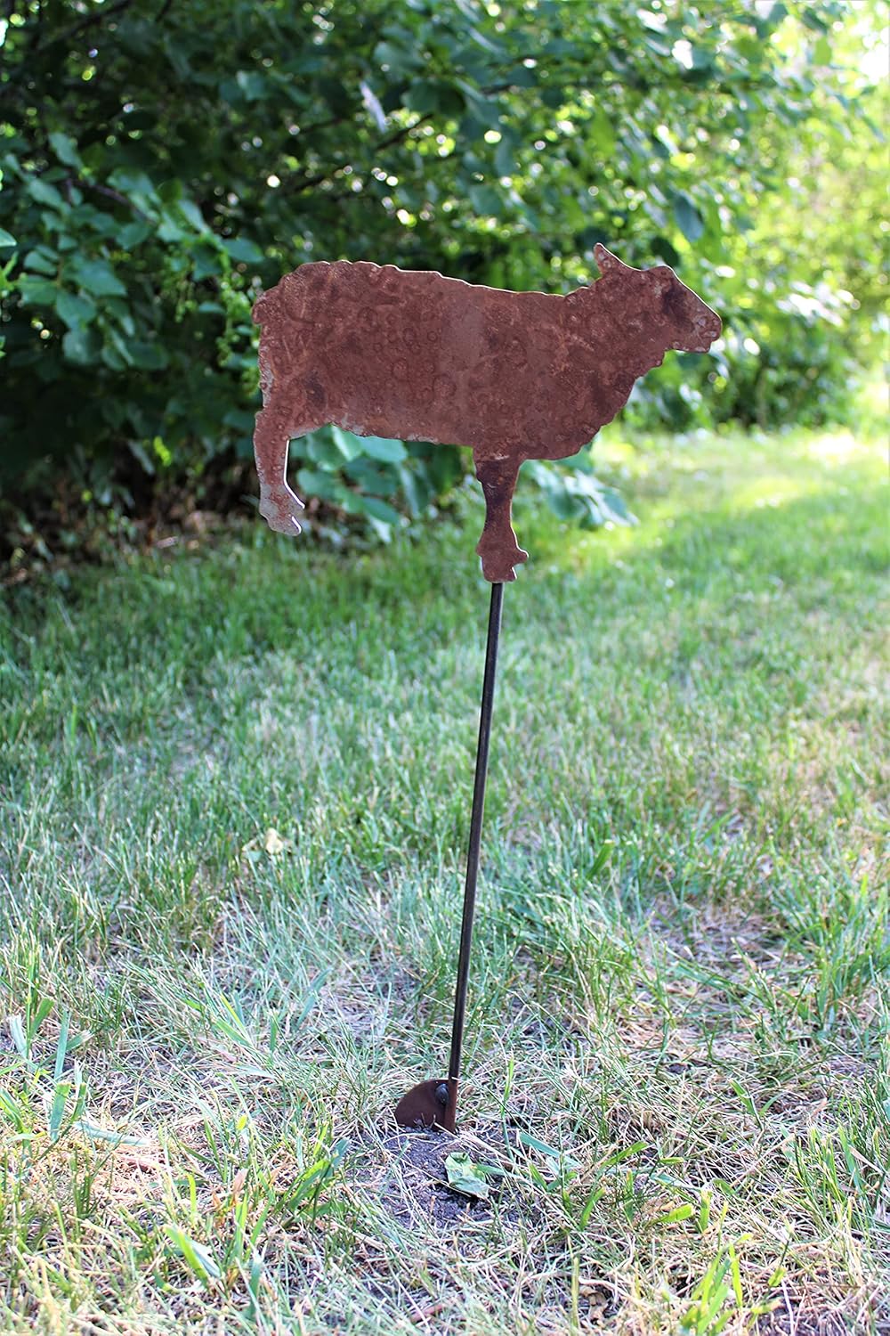 Pets and Farm Animals Metal Garden Landscape Stake (9" Wide Sheep on Stake, Naturally Rusted)