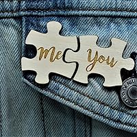 Vista 2 de You and Me Puzzle Piece 2 Pin Set Lindo rompecabezas hecho a mano, regalo para el día de San Valentín para parejas