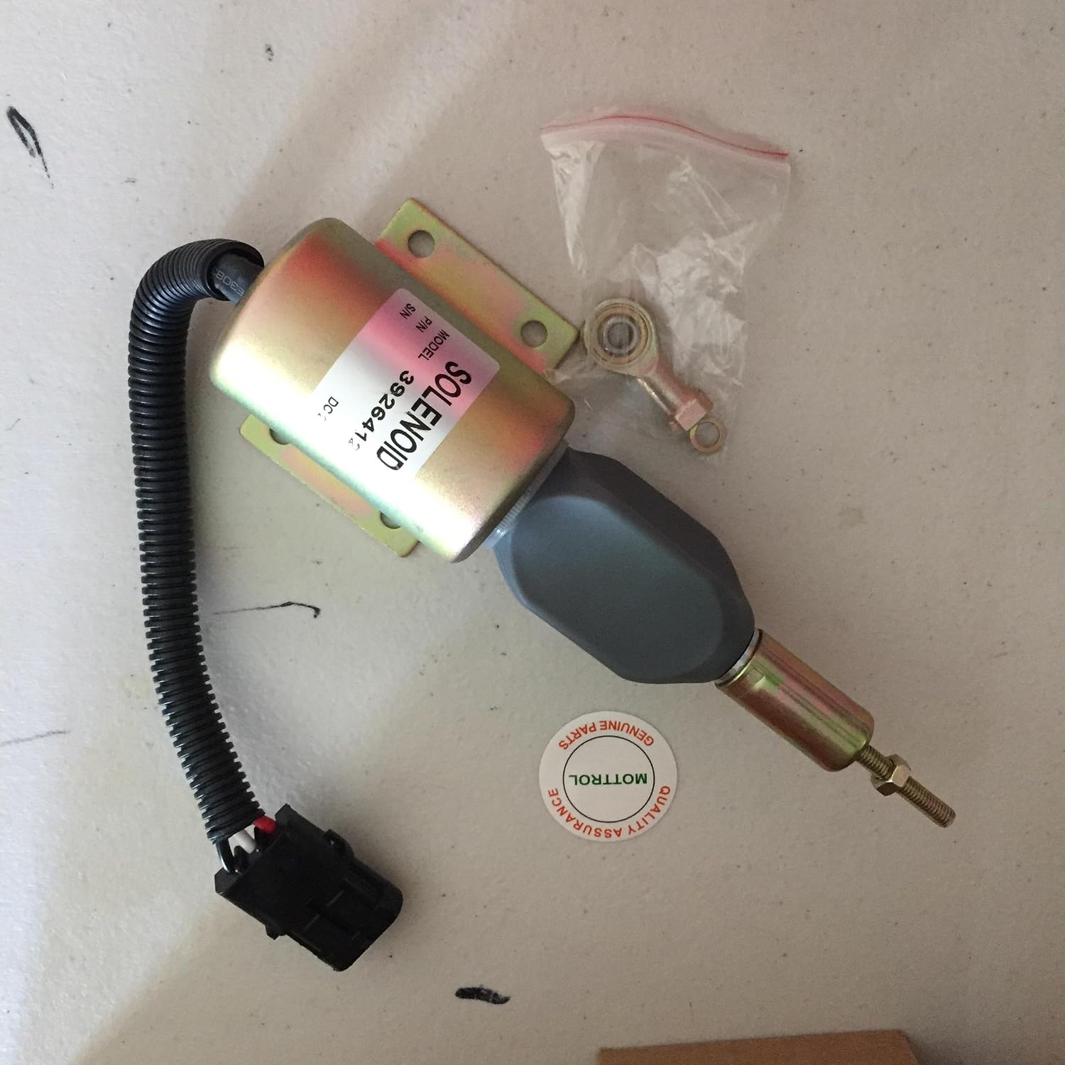 SS 15# RE502474 3926412 SA-4257-24 Fuel Shut Off Solenoid for Cummins 6CT FITS JOHNE Deere 2058 2056 1185 2054