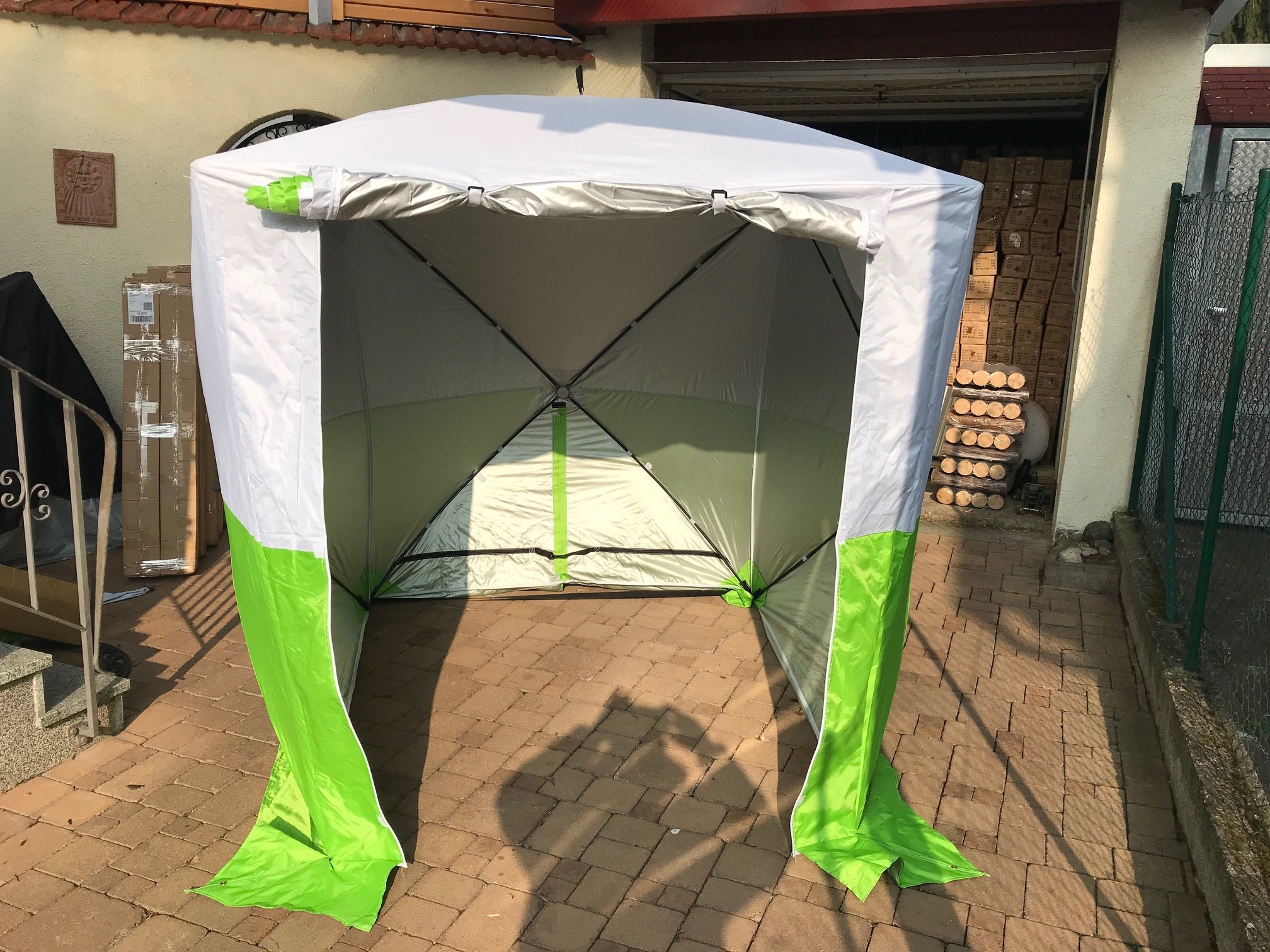 Montagezelt, Baustellenzelt, Maß 1,90 x 1,90 x 2,00 m Wasserdicht Wetterfest Schnellaufbau aus Polyester Grün/Weiß für Outdoor, Arbeit, vom Deutschen Hersteller mit über 10 Jahren Erfahrung!