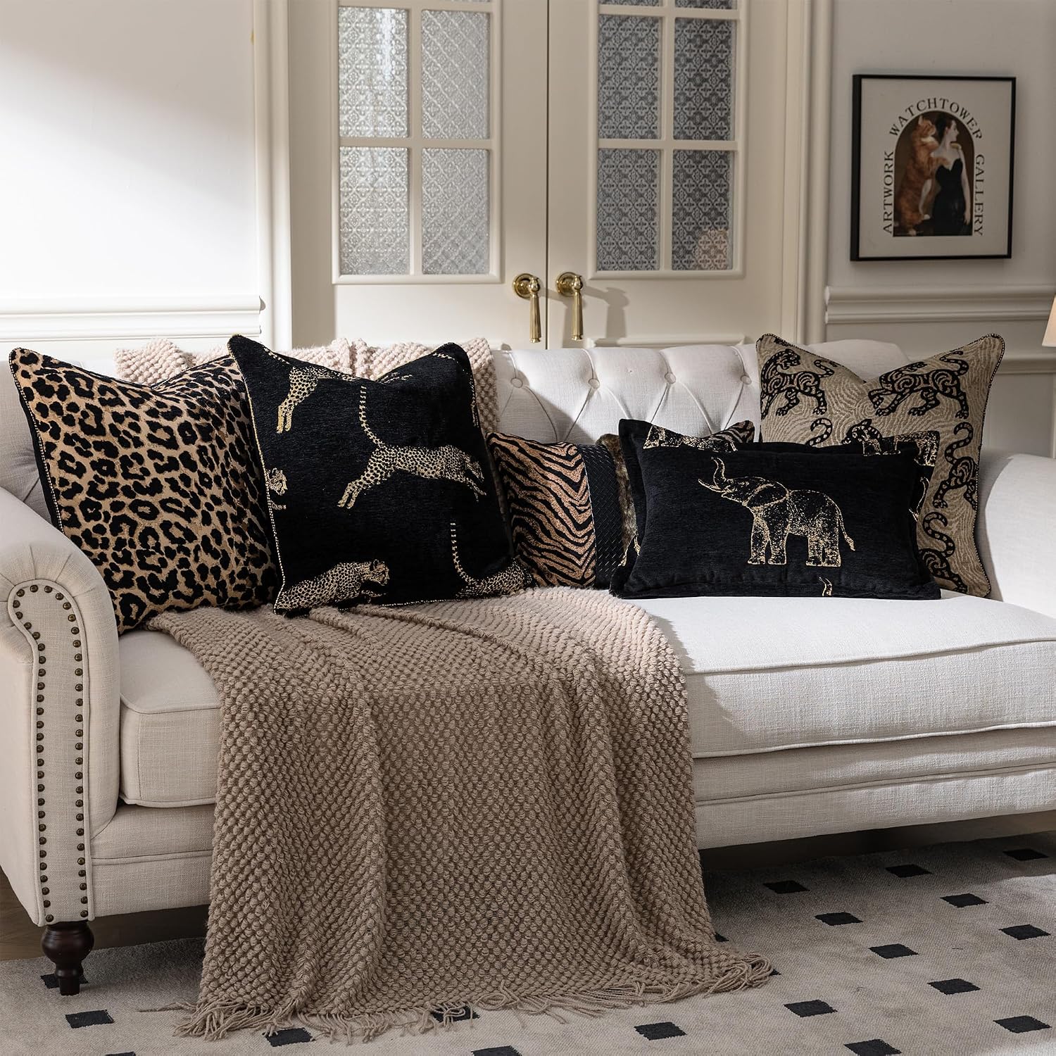 1-Piece Luxury Elephant Chenille Throw Pillow Cover 13 x 20 Inches, Wild Animal Pattern Jacquard Rectangle Lumbar Cushion Covers, Vintage Home Decor Pillow Case for Couch Sofa Bed Living Room