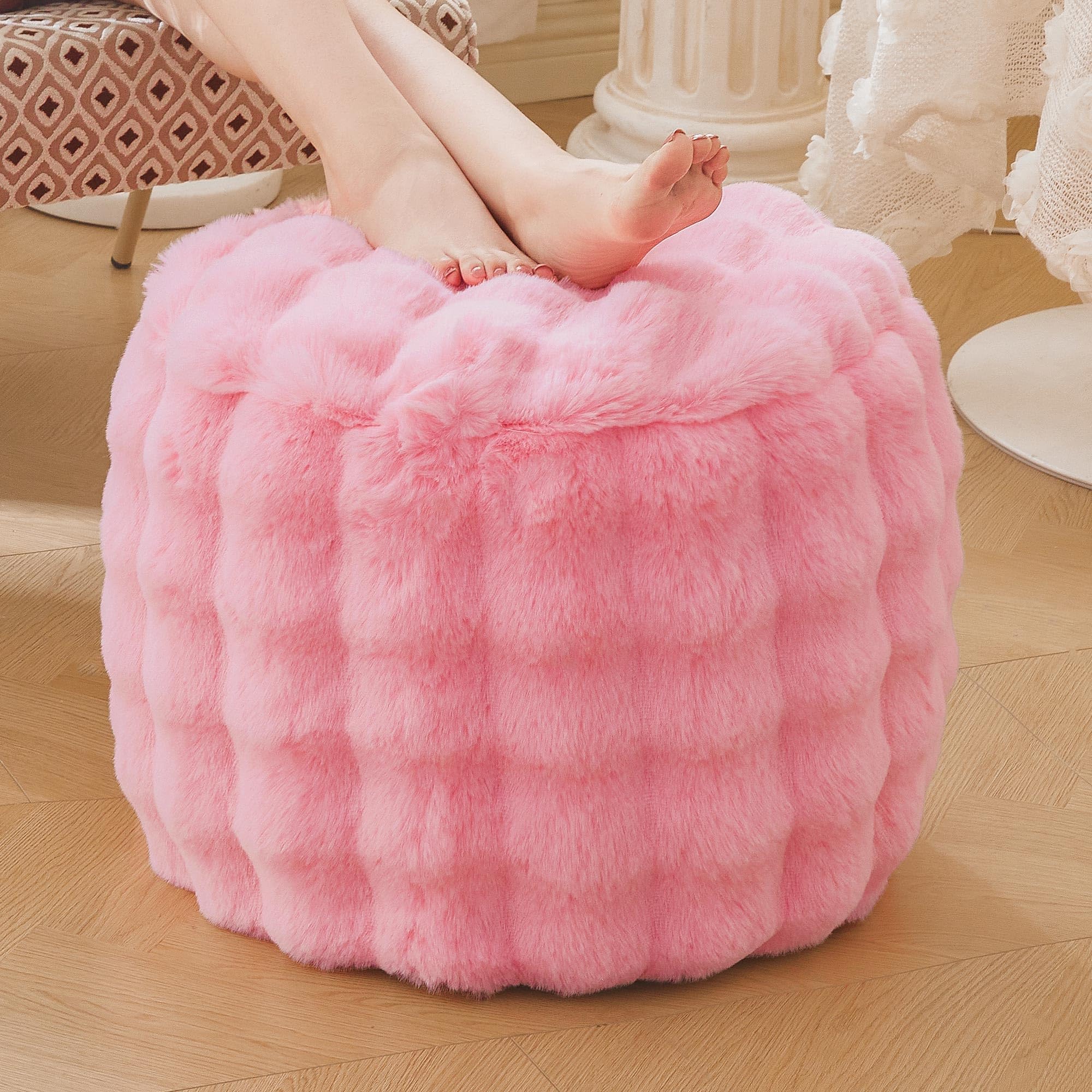 Amazon.com: LIFEREVO Faux Rabbit Fur Round Inflatable Pouf Ottoman