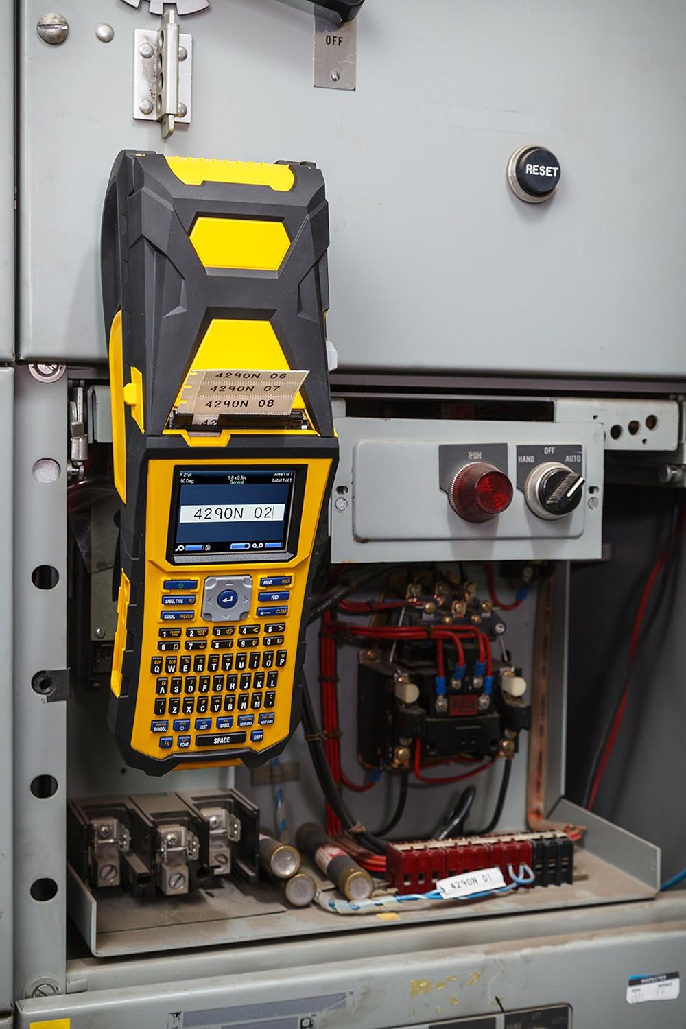 Brady BMP61 Portable Handheld Label Printer : Office Products