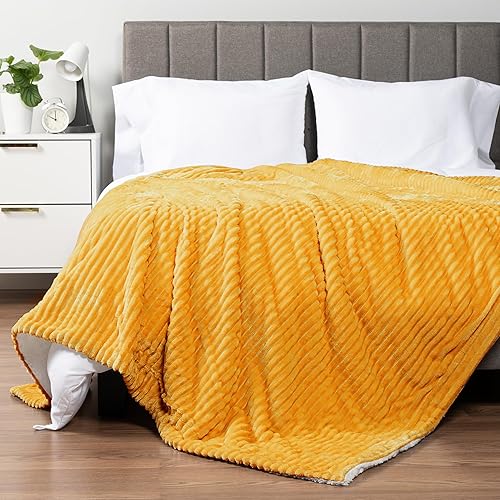 Miniatura 9 de PAVILIA Manta reversible de forro polar sherpa, color marrón claro, manta de franela de felpa, manta de microfibra acanalada ultra suave y cálida