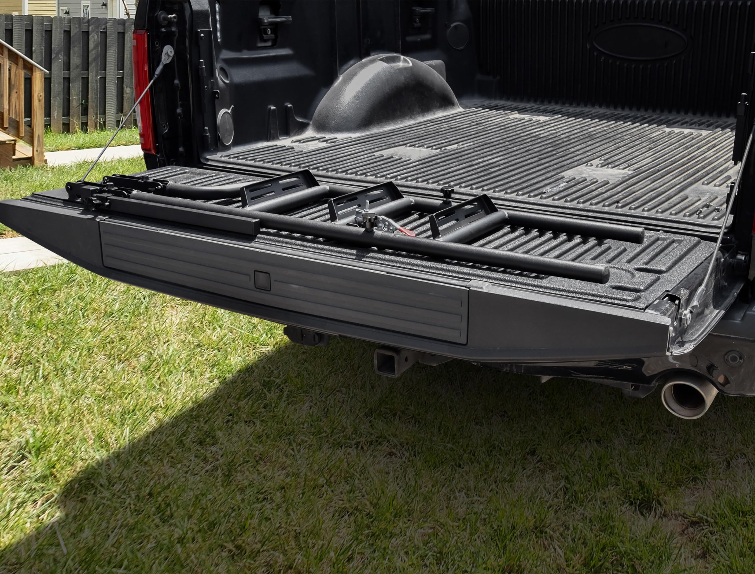 KEWISAUTO Foldable Pickup Truck Tailgate Ladder With Grab Handle - View #4