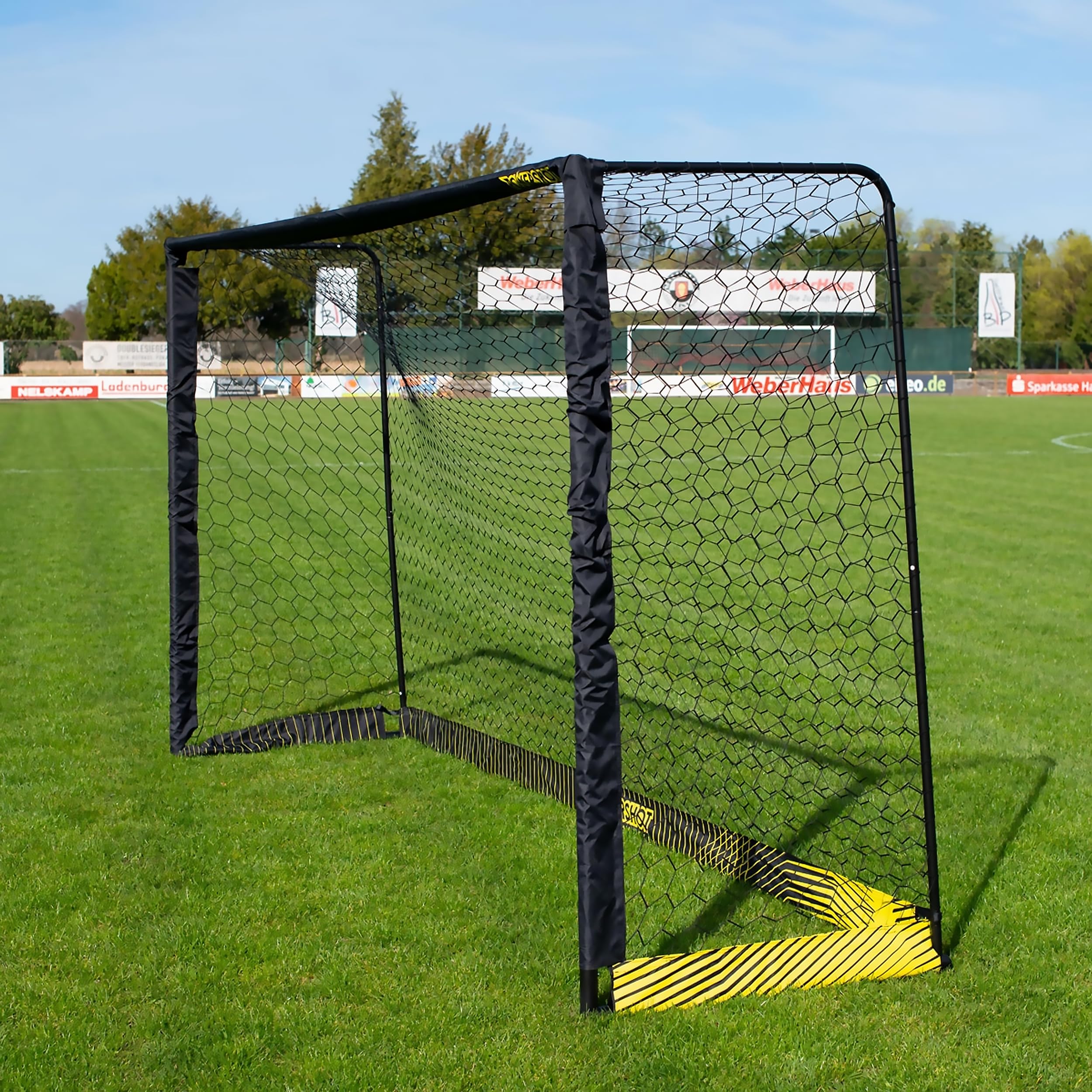 Portería de fútbol de acero, varios tamaños, color negro, anclaje al suelo y bolsa de transporte, incluye