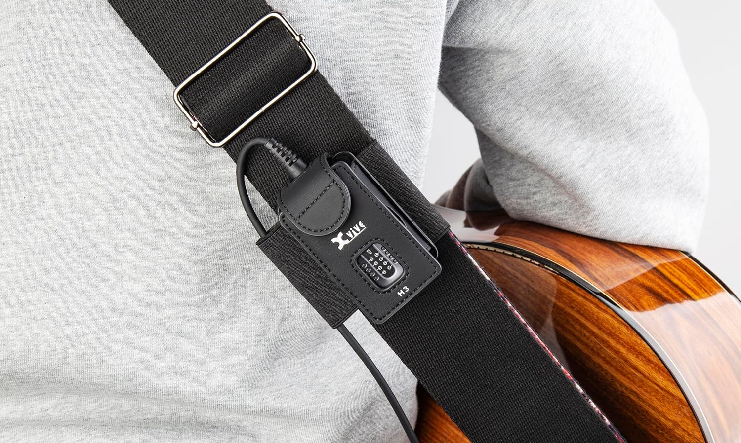 Xvive A58 Wireless Guitar System with H3 Transmitter Holder,with ¼” TS male to ¼” TS Female Adapter