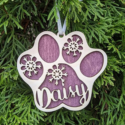 Miniatura 7 de Adorno de Navidad personalizado con estampado de patas, el nombre de tu mascota y colores a elegir, perro o gato