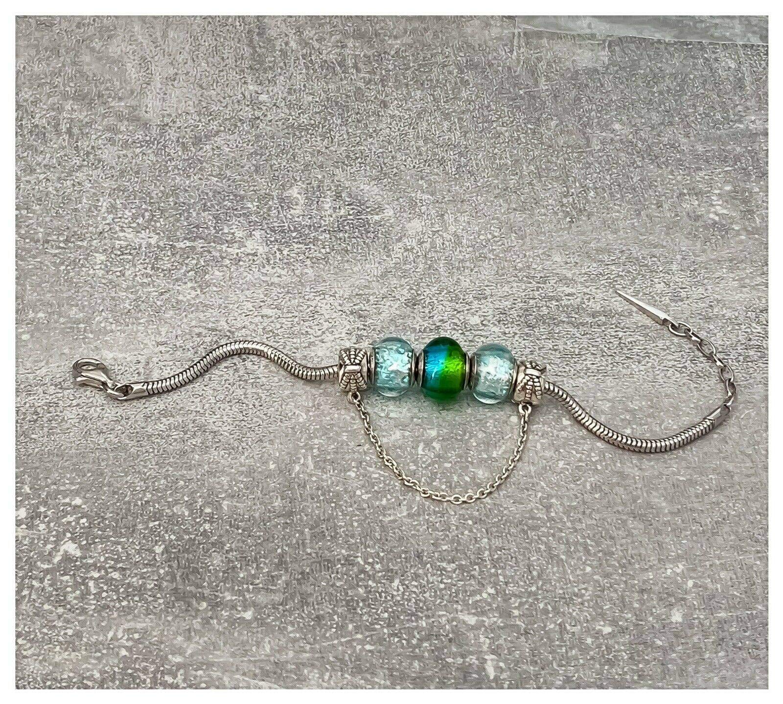 Bracciale con ciondoli a 3 perline, in vetro di Murano, colore: Blu/Verde autentico e argento 925 rodiato