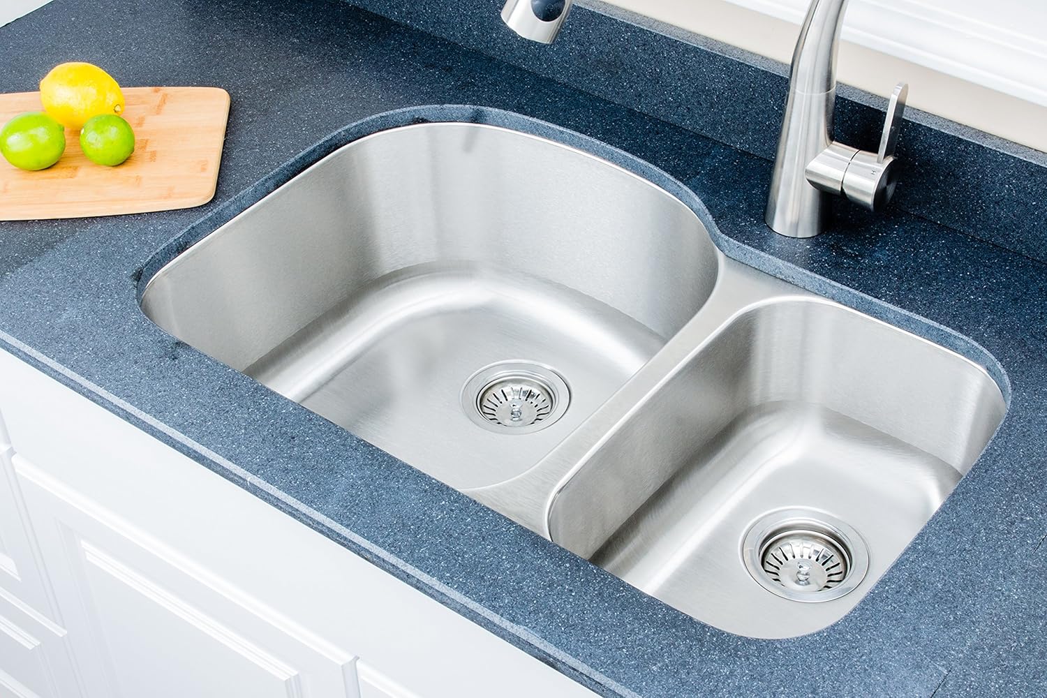 Wells CMU3221-97D-16 Craftsmen Series Stainless Steel Kitchen Sink, 32" 60/40 D-shape, Brushed Matte Finish