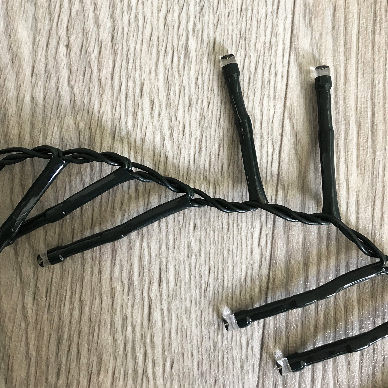 1200er Cluster-Lichterkette LEDs Trafo warmweiß Kabel Dunkelgrün Innen und Außen