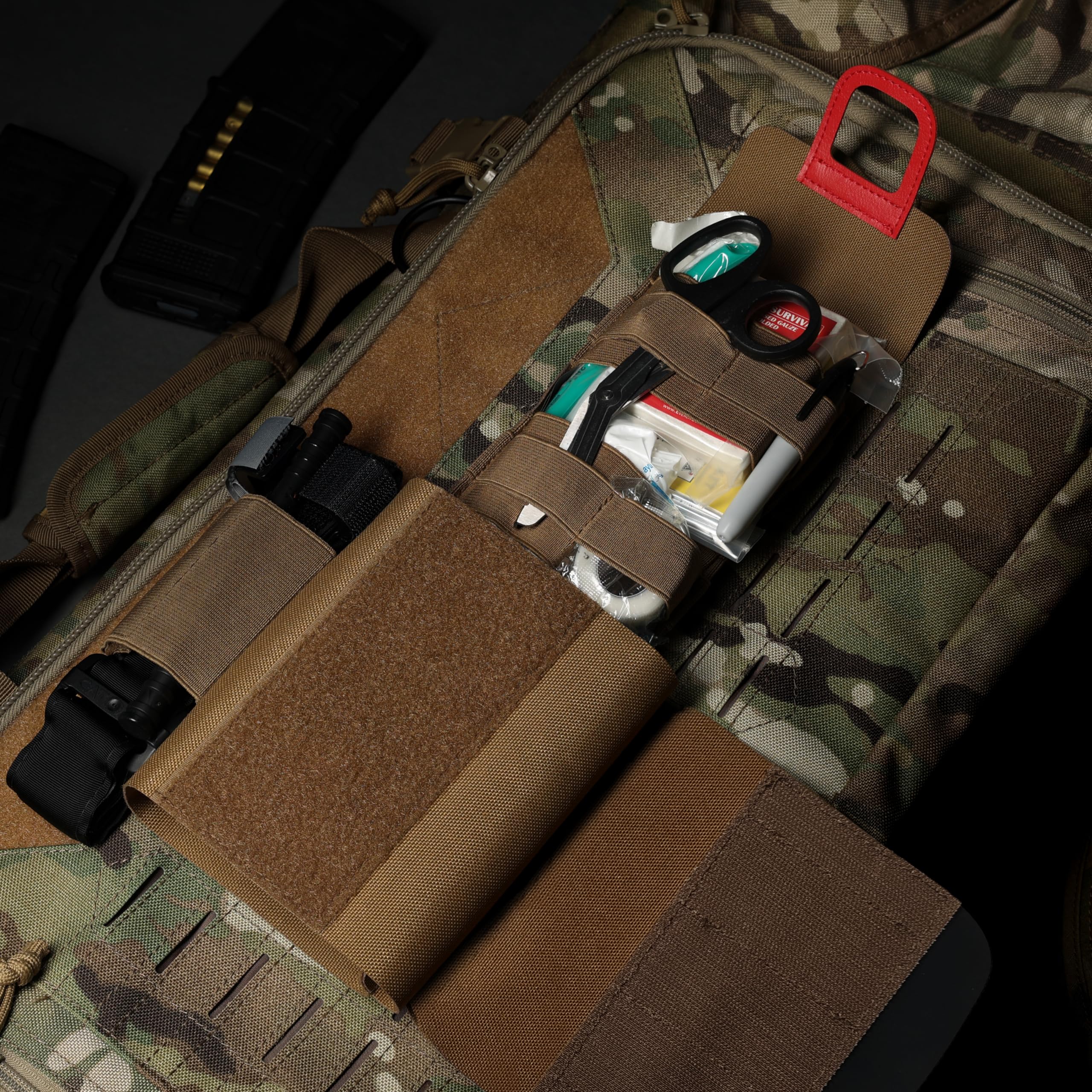 EVERLIT Rapid Aid Trauma Sleeve (RATS) EDC Kit de trauma CAT GEN-7 Torniquete QuikClot Combat Gauze, táctica militar IFAK para control de sangrado (negro)