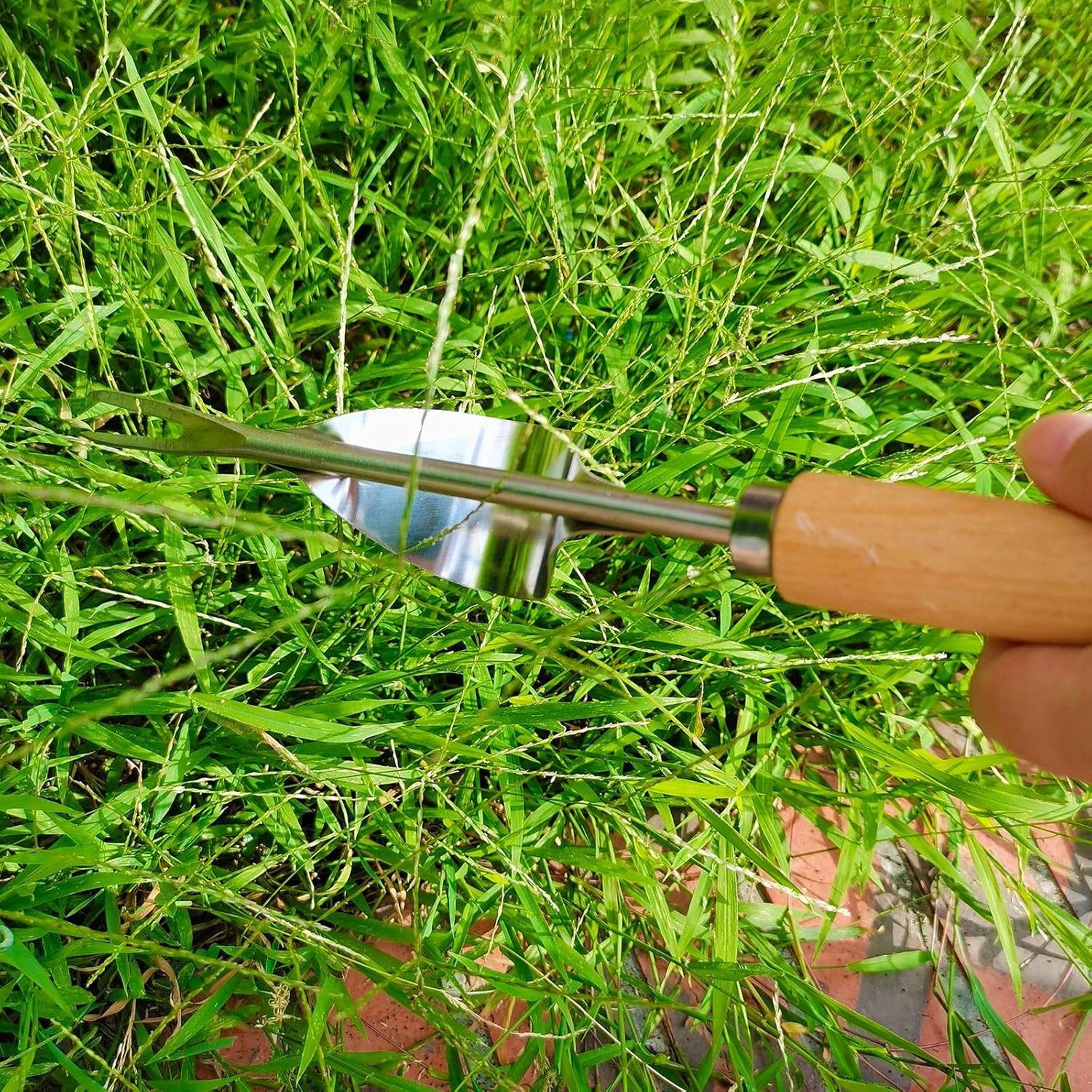 NANAOUS Gardening Hand Tools Manual Weeder Non-Slip Ergonomic Handle Easy Weed Removal and Digging Deeper for Planting, Weeding, Transplanting, Moving and Smoothing Soil : Patio, Lawn & Garden