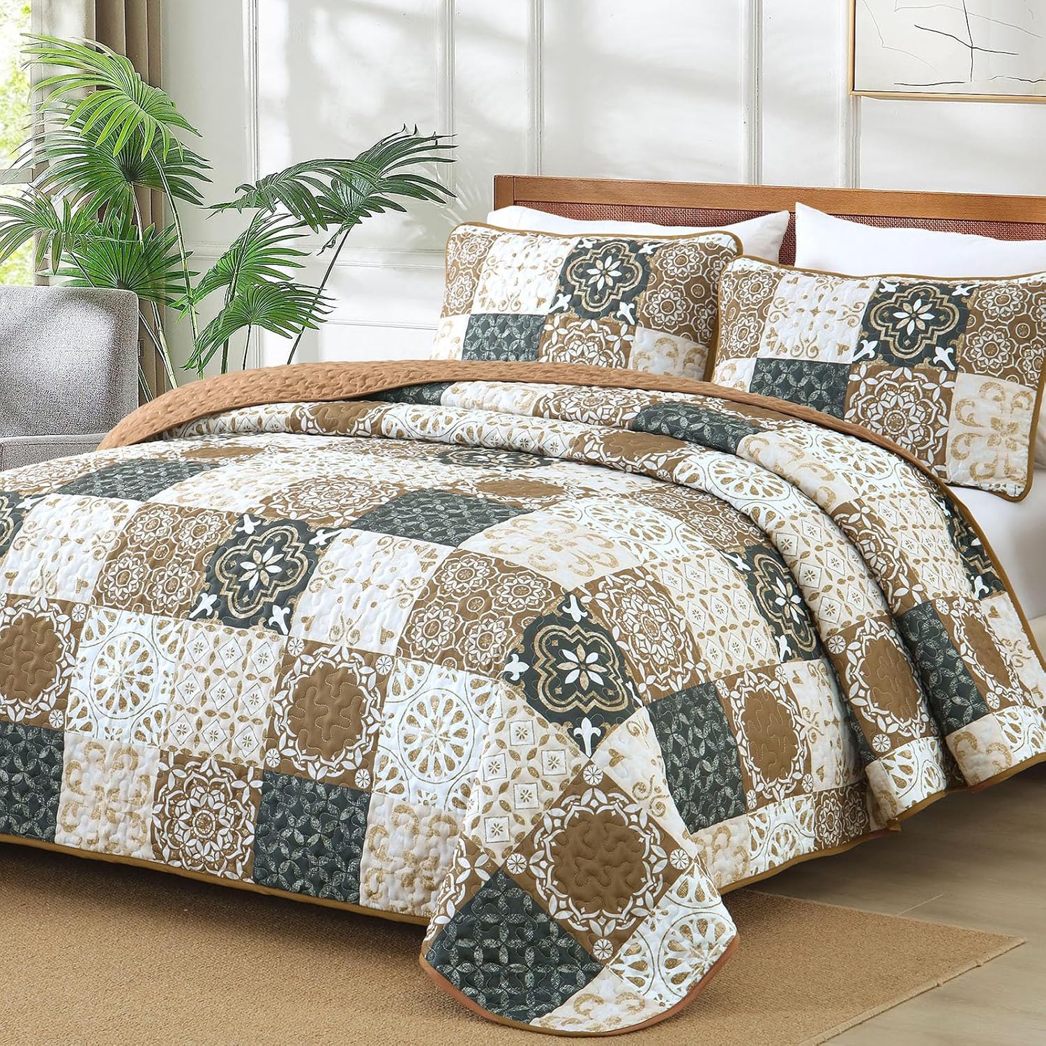 Dobuyly Brown Quilt Set Queen Size, Boho Plaid Patchwork Bedspreads Coverlet Set, 3 Pieces Soft Lightweight Microfiber Fall Quilt Bedding Set for All Seasons 96"x90" - Image 2