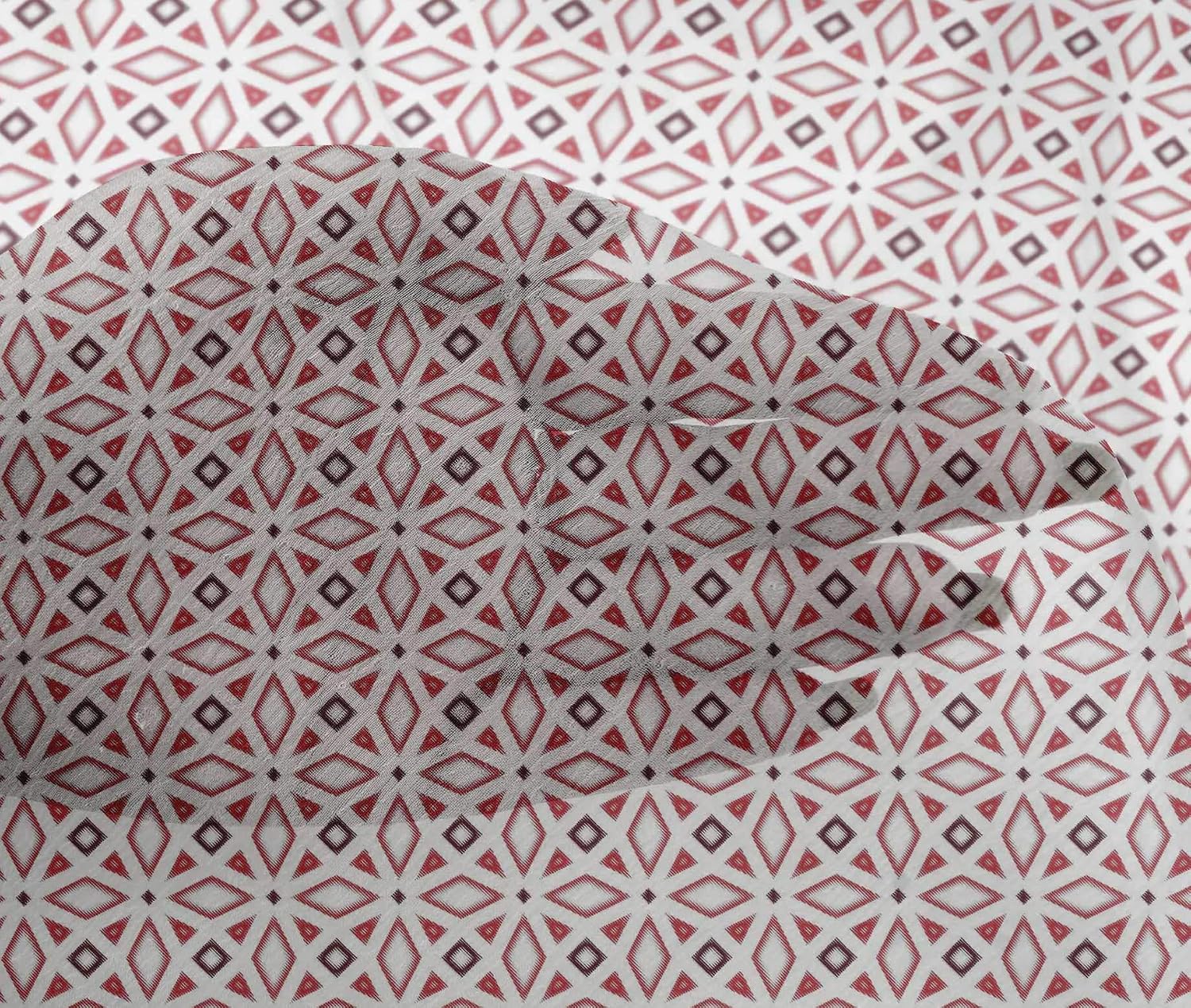 oneOone Viscose Chiffon Red Fabric Diamond & Triangle Shape Geometric Sewing Fabric by The Yard Printed DIY Clothing Sewing Supplies 42 Inch Wide
