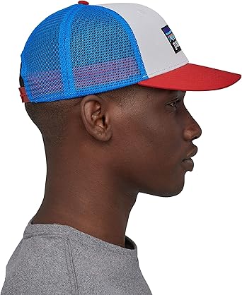 Amazon Com Patagonia Unisex Adult P 6 Logo Trucker Hat Beret Black One Size Clothing Shoes Jewelry