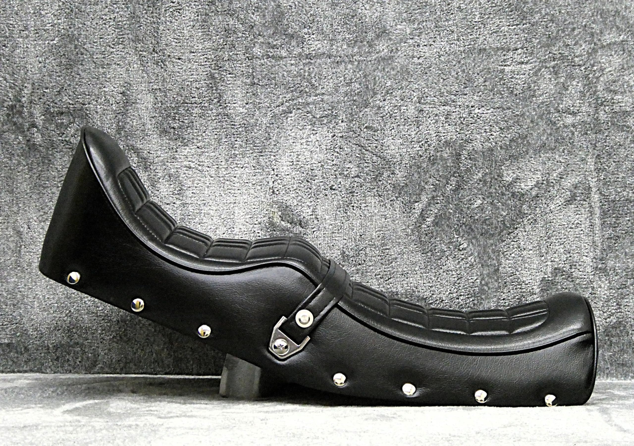 りゅー様/美品/ホンダCB400four NC36タックロールシート 鋲打ち Amazon | NC36 新あんこ 鋲打ち E4 黒 タックロールシート/新CB400Four