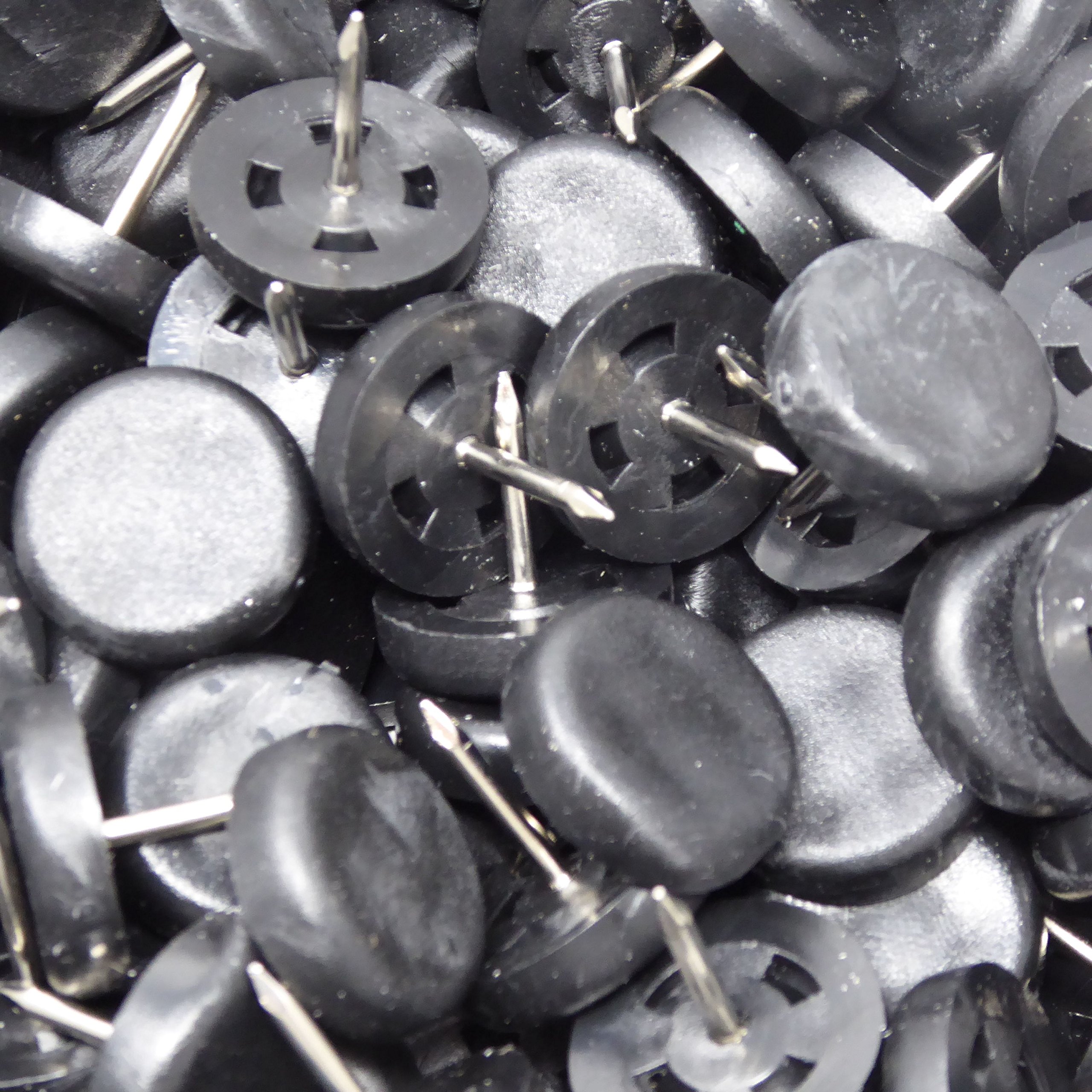 Adsamm® / 100 x Glides in plastic with nail, Black, diameter 20 mm - Image 2