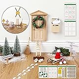 Hohe, schmale Wichteltür