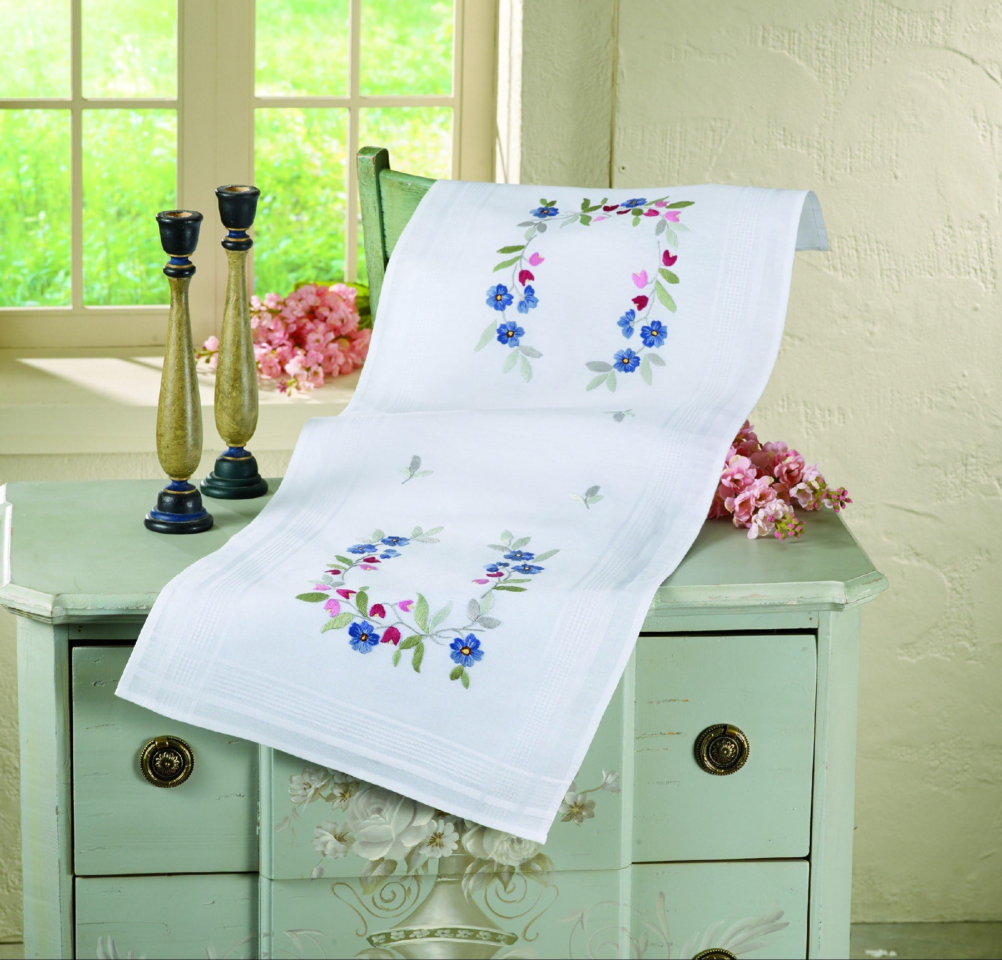 Deco-LinePrinted Embroidery Runner Kit - Cornflowers
