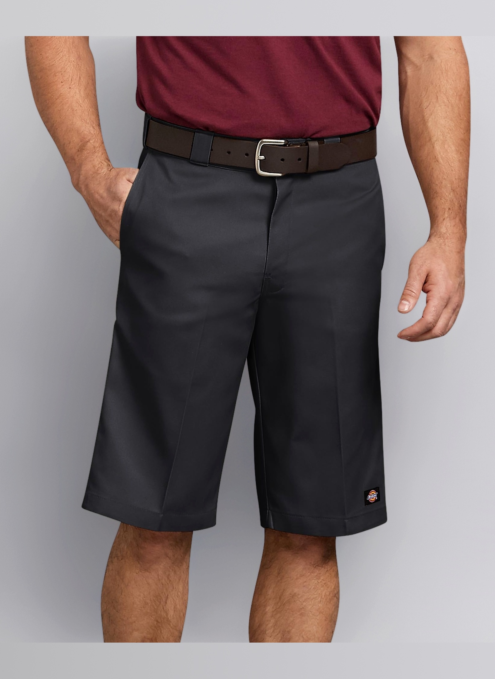 Men's 13-Inch Relaxed-Fit Multi-Pocket Short