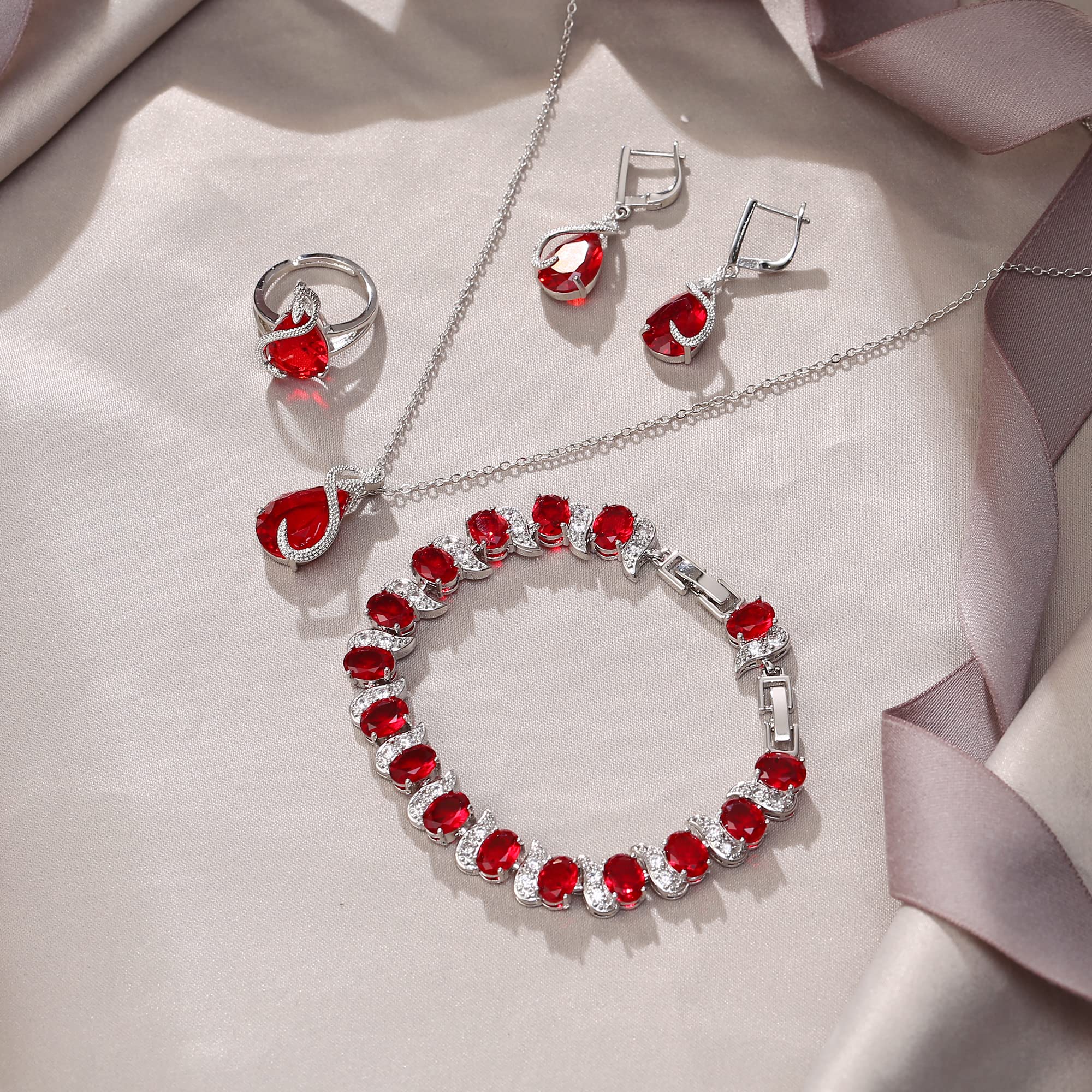 EVER FAITH Zestaw 4 elementów biżuterii glamour w kształcie kropli z cyrkonią, z zawieszką, kolczykami, bransoletką typu tennis i regulowanym pierścionkiem dla kobiet, na ślub, przyjęcie, w jasnym