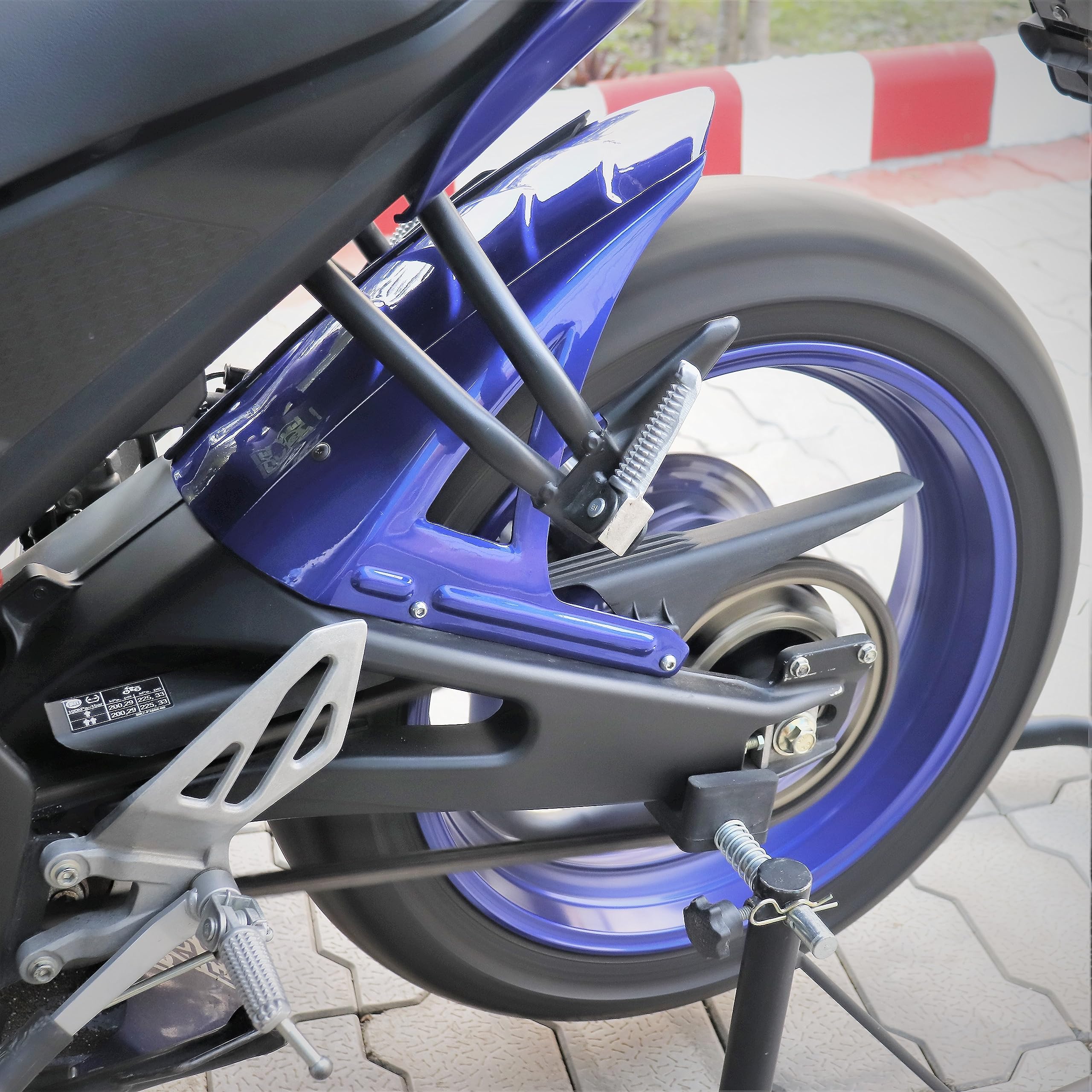 Saiga Parts SharkFin Rear Fender for Yamaha R15 V4 / M (Racing Blue)