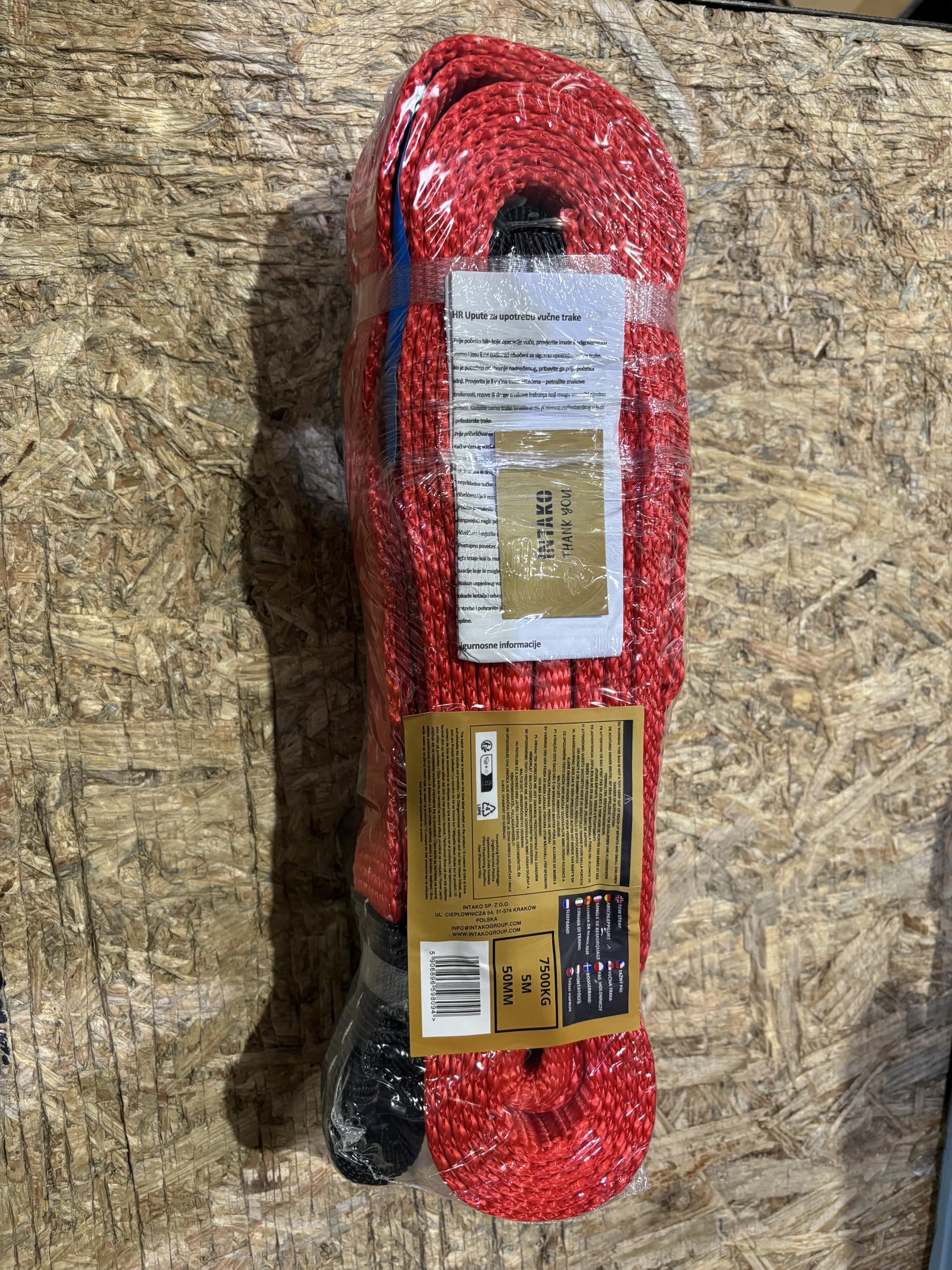 INTAKO Sangle de Remorquage 5M (7,5 Tonnes) avec Manilles - Norme en 1492-1 - Corde de Remorquage pour Voiture - Sangle de Traction Ultra Résistante
