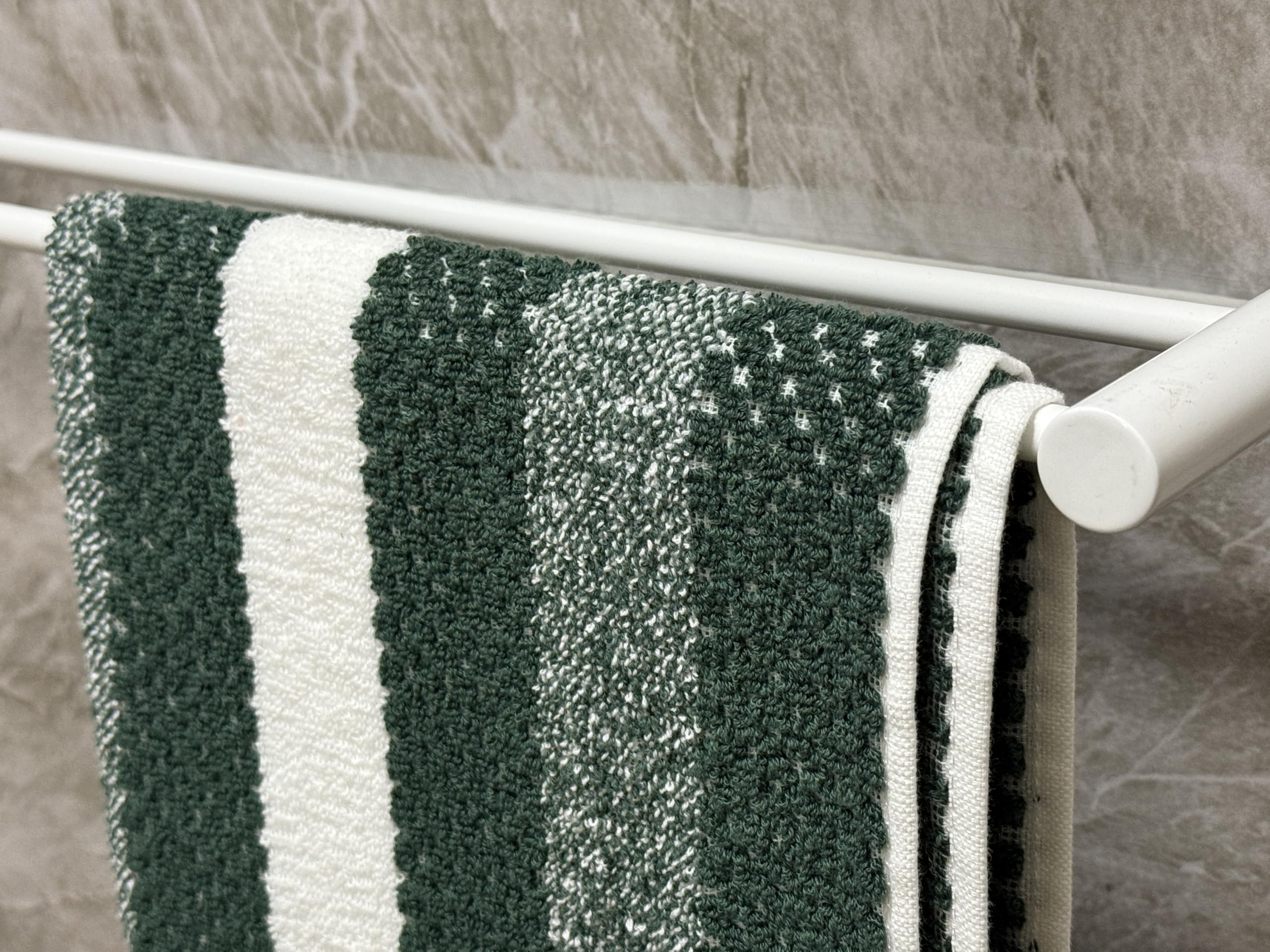 Towelogy® Quick Dry Patterned Hand Towels for Bathroom, Green, 80x50cm - Image 2