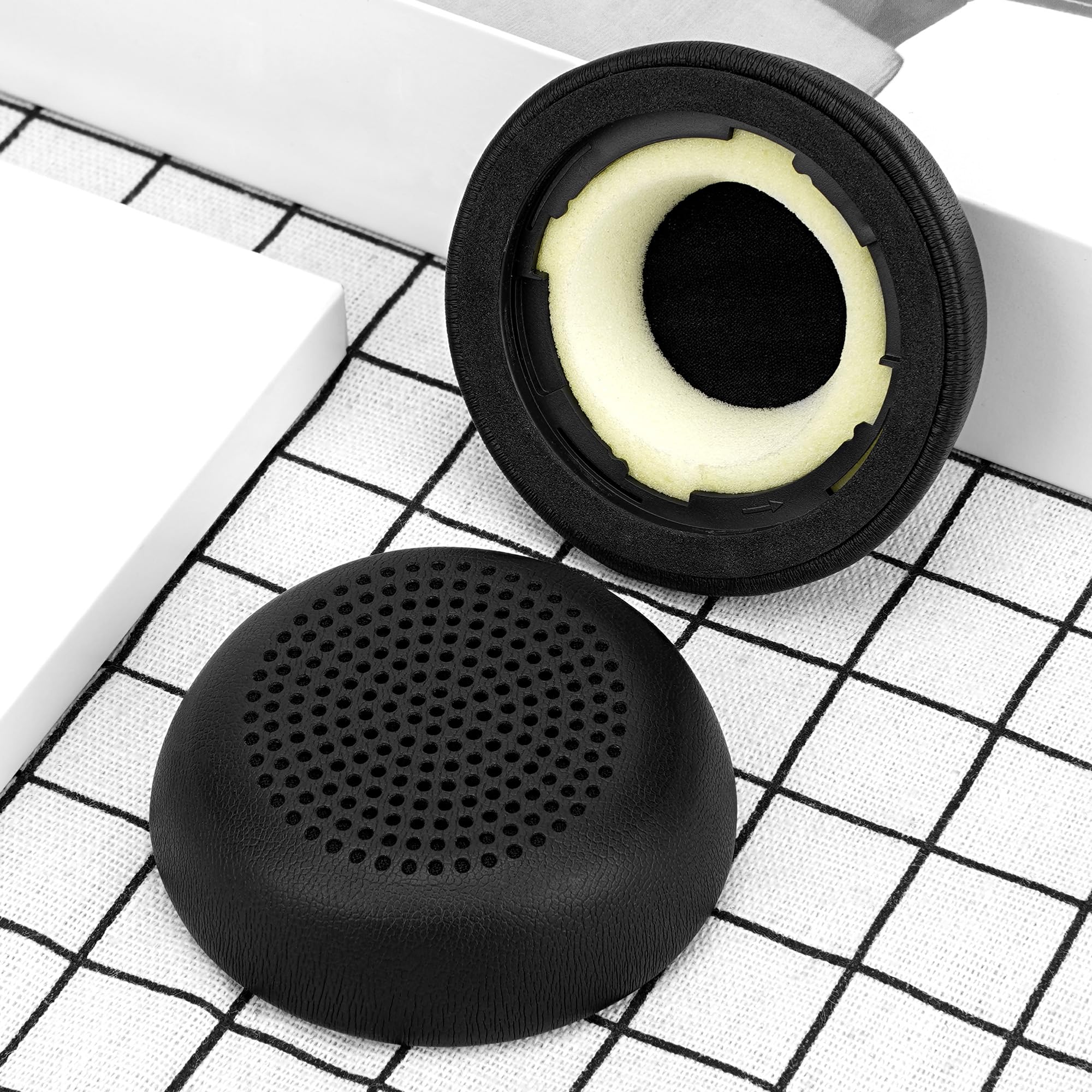 Amazon | Geekria イヤーパッド QuickFit 互換性 パッド ロジクール