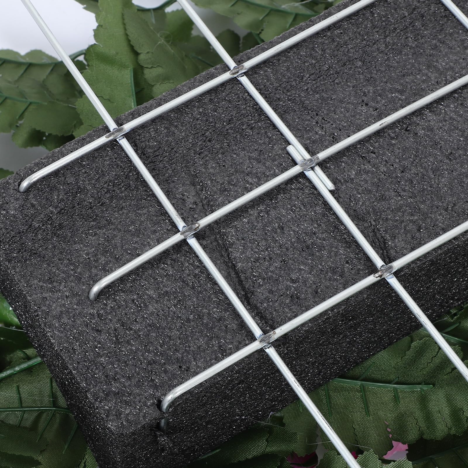 Toddmomy Fleurs artificielles pour cimetière : Fleurs pour la Journée du Souvenir - Compositions résistantes aux intempéries - Décorations de tombes extérieures - Roses