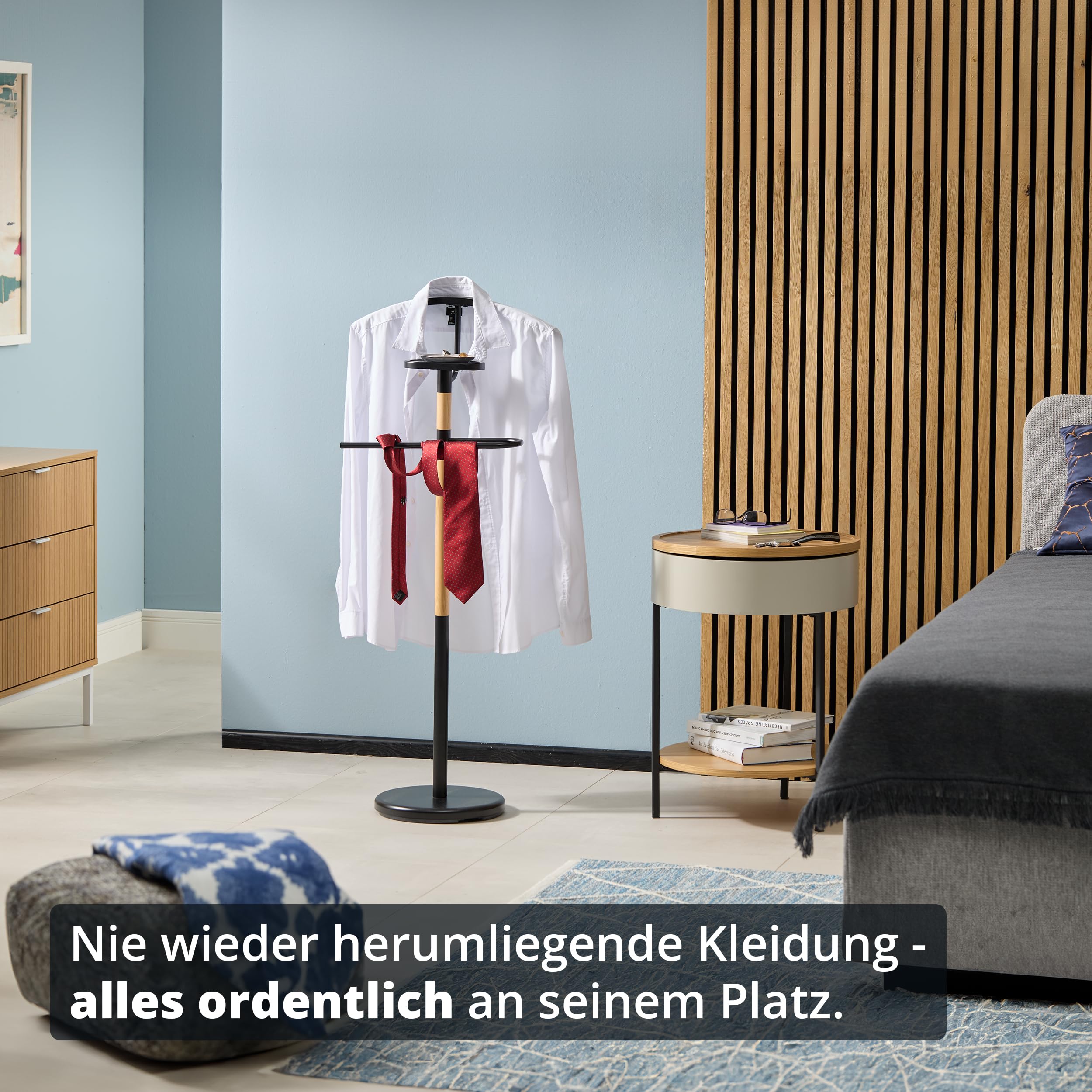 KHG Herrendiener aus Metall schwarz verchromt sowie Gummibaum-Echtholz