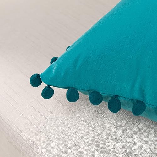 Miniatura 4 de Elegant Comfort POM-POMS - Juego de 2 fundas de cojín de terciopelo con flecos, suaves, lisas, decorativas, cuadradas, para sofá o cama, sala de