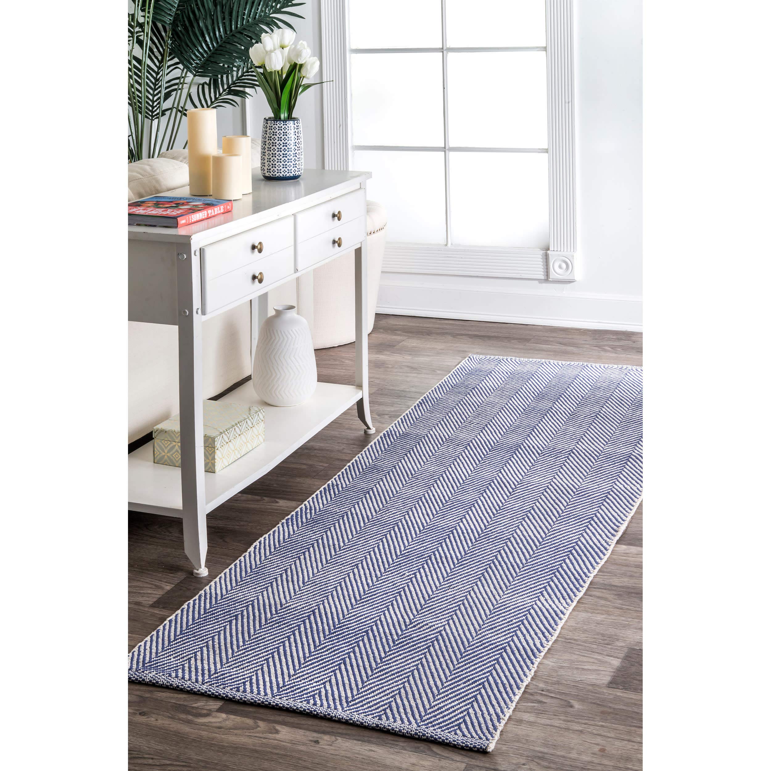 nuLOOM Hand Loomed Kimberley Runner Rug, 2' 6" x 6', Navy