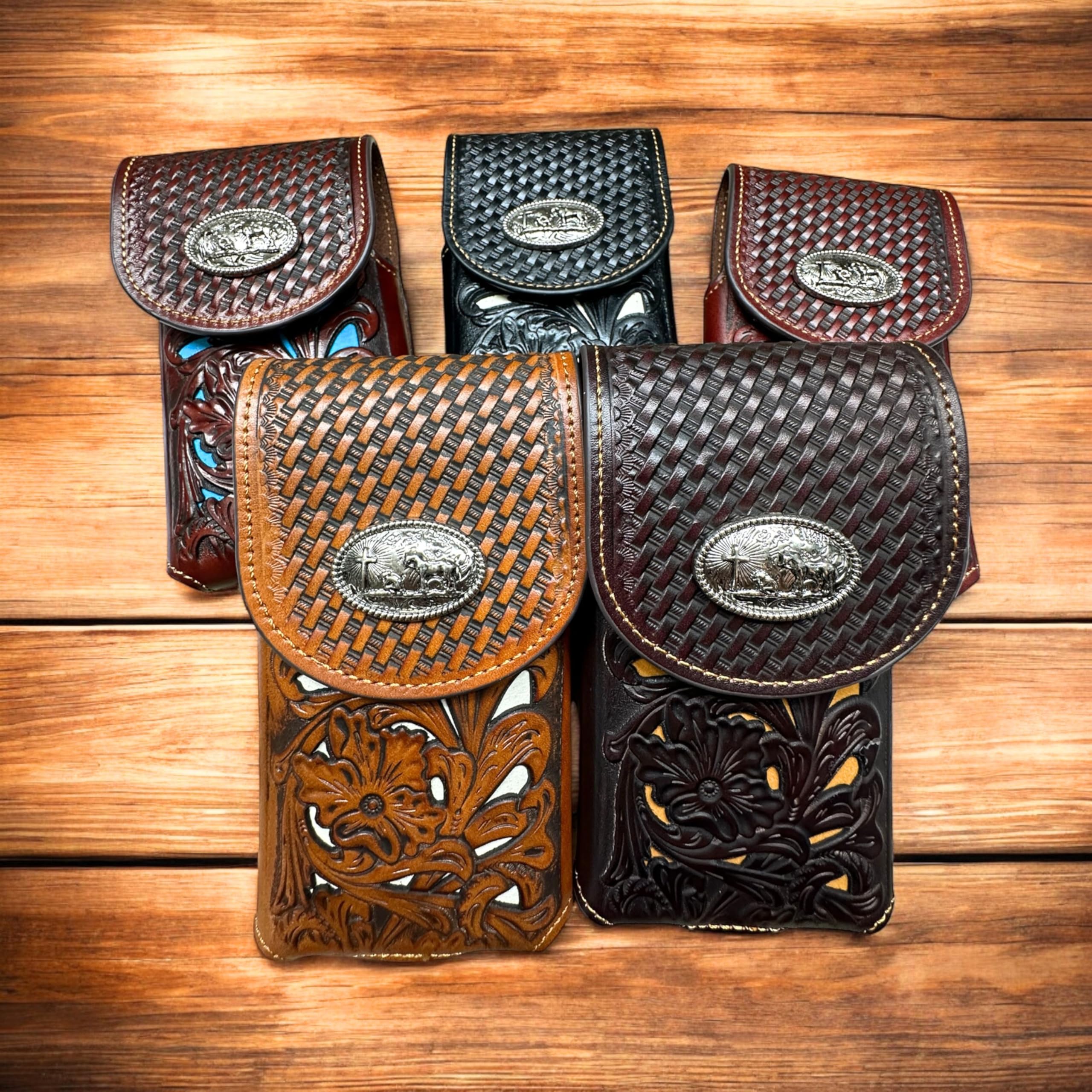 Western-Leder-Handy-Gürtelholster, Handytasche, Blumenmuster, Cowboy, betender Concho, Korbgeflecht, für iPhone, Samsung 15 Plus 14 Pro Max, universell (Braun und Weiß)