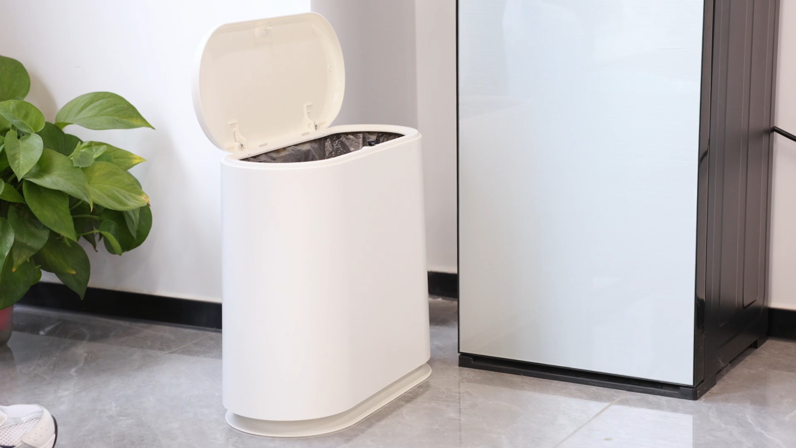 Image of 12L White Slim Bathroom Trash Can with Press Top Lid,3.17 Gallon Pet /Dog Proof Kitchen Trash Can,Thin Garbage Can,Covered Wastebasket,Narrow Small Plastic Trashcan for Craft Room,Bedroom,Office,Dorm