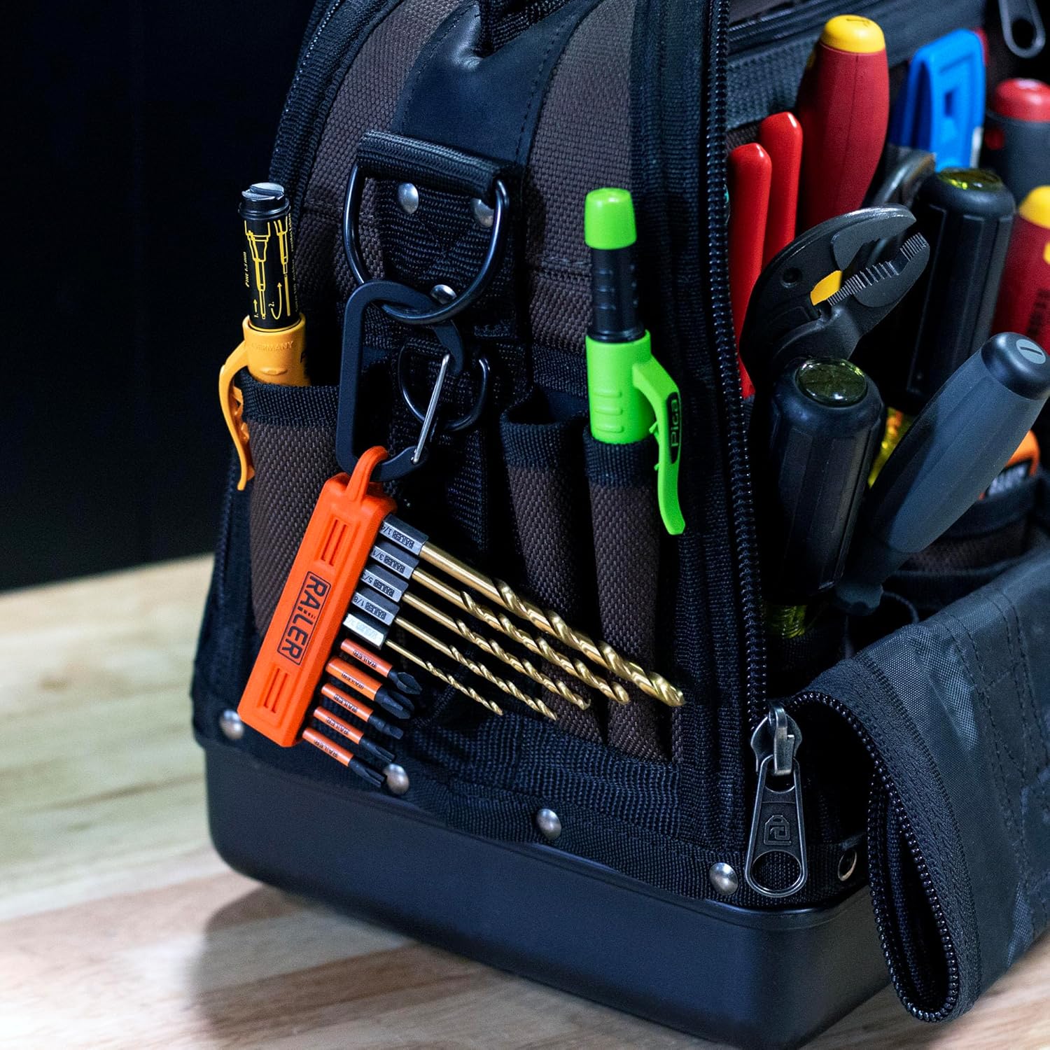 17PC Drill and Driver Bit Set - Railer Hex Shank Drill Bit with Impact Driver Bit, Socket Adapter & Nut Driver Set