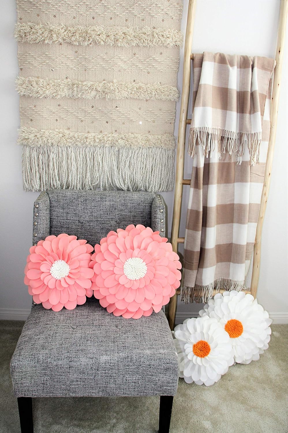 Decorative Flower Pillows 3D Happy Daisy Throw Pillow - Patented Flower Shaped Pillow For Home Decor Soft & Cozy Round Throw Pillow