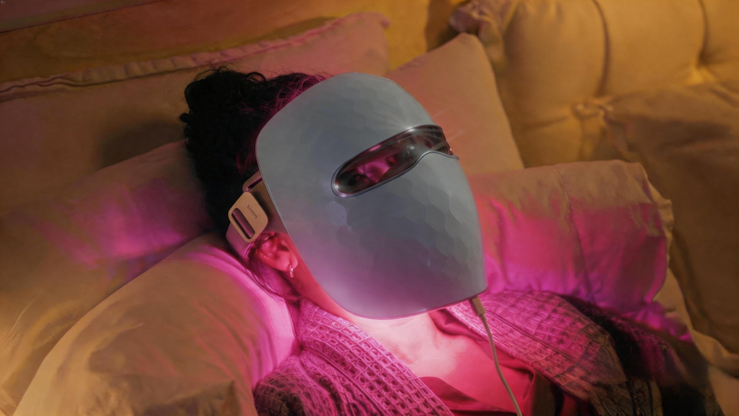 REDWOLF レッドウルフ e-Gimbal Light Amazon.com: Ulike ReGlow LED Face Mask, Red Light Therapy for Face