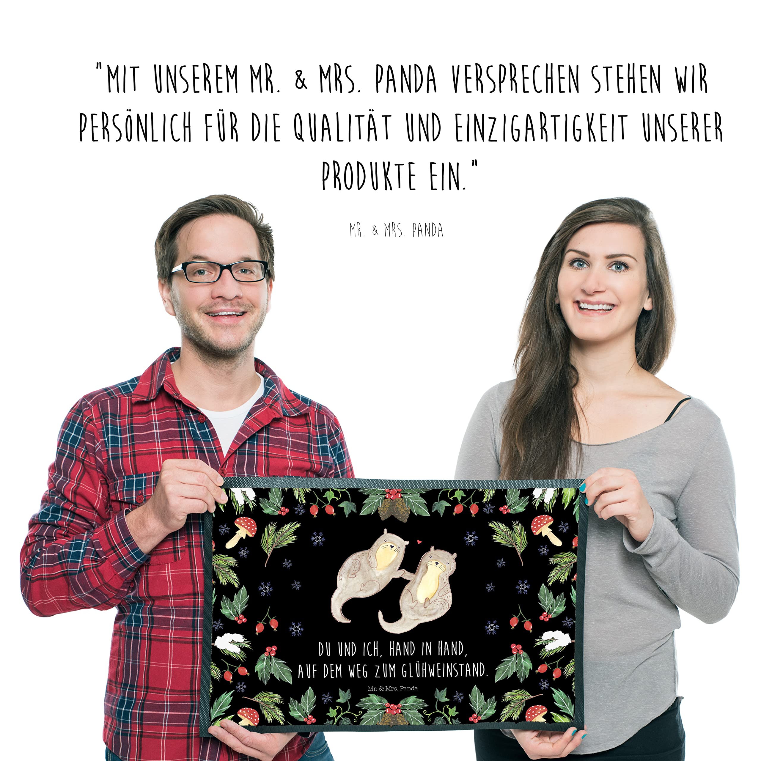 Mr. & Mrs. Panda 50 x 75 cm Fußmatte Otter Glühweinstand - Geschenk, Heiligabend, Eingangsteppich, Advent, Winter, Schmutzfangmatte waschbar,